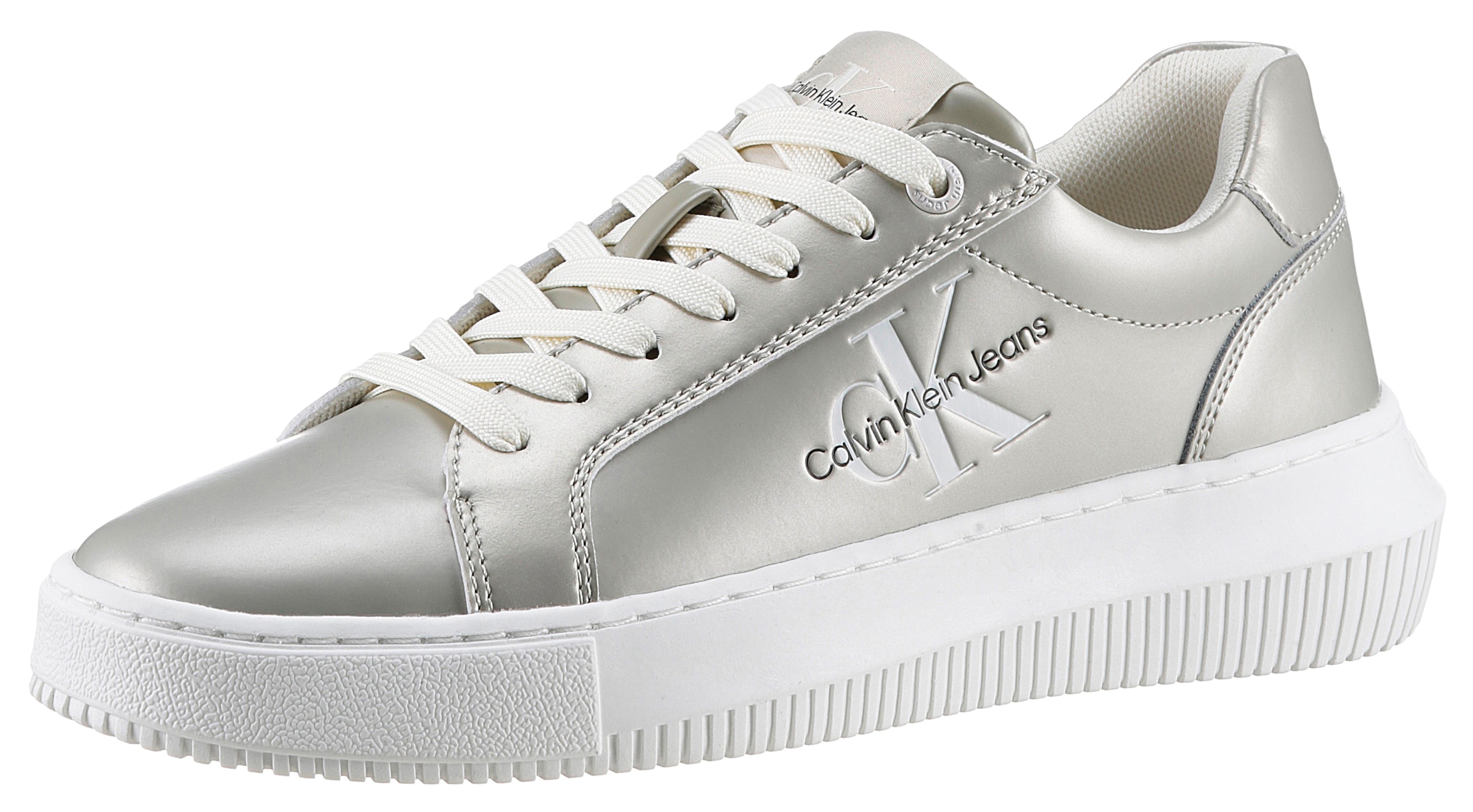 Calvin Klein Jeans Plateausneaker »CHUNKY CUPSOLE LACEUP LTH ML MTL«, Freizeitschuh, Halbschuh, Schnürschuh in Metallic-Optik