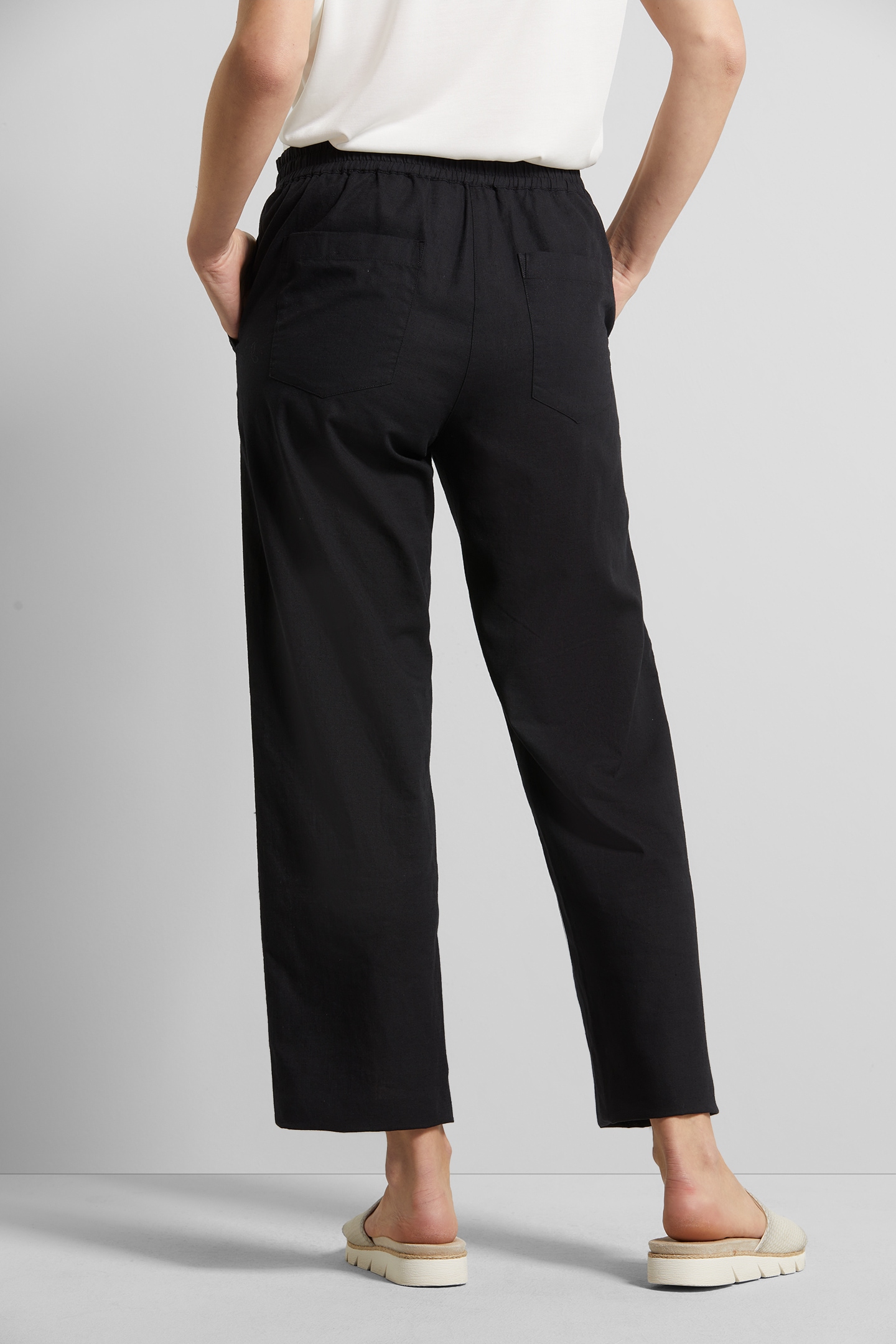 bugatti Stoffhose, mit Kordelzug und elastischem Bund