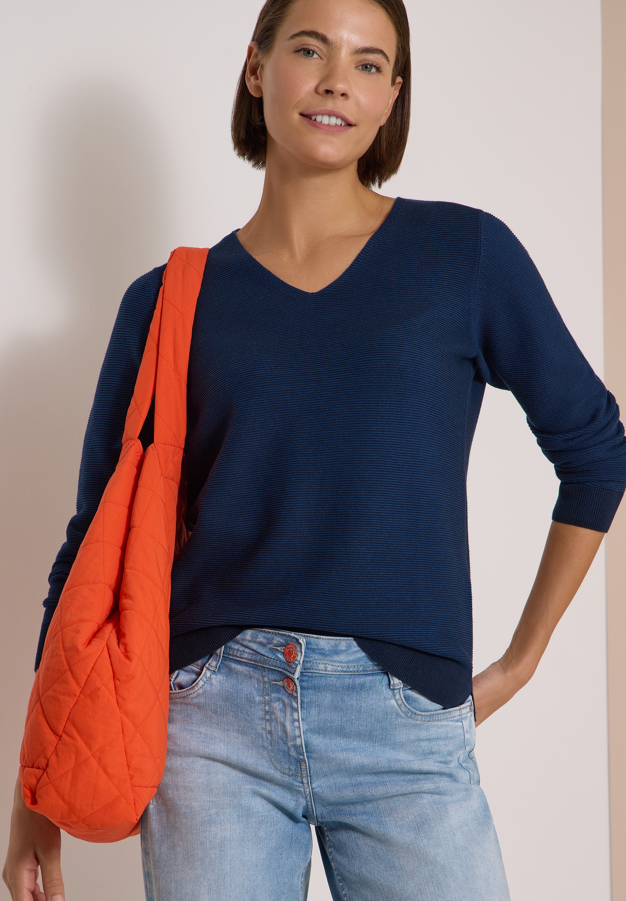 Cecil Strickpullover im Two-Tone-Look mit V-Neck