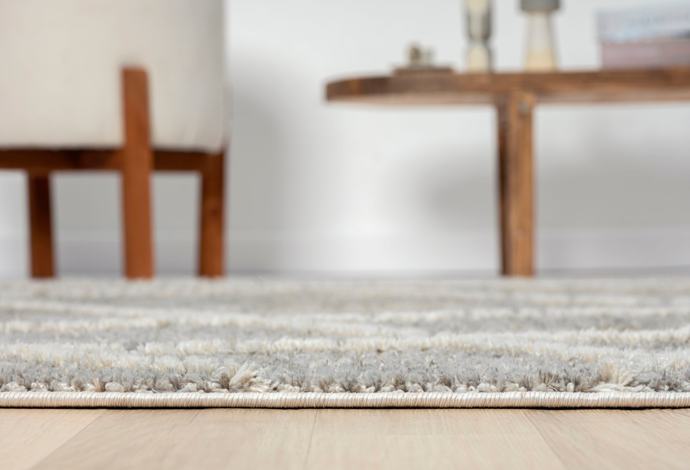 Myflair Möbel & Accessoires Teppich »Nelia, LAGERRÄUMUNG!« rechteckig 15 mm Höhe Kurzflor, mit Hoch-Tief Effekt, Microfaser, mit Fransen