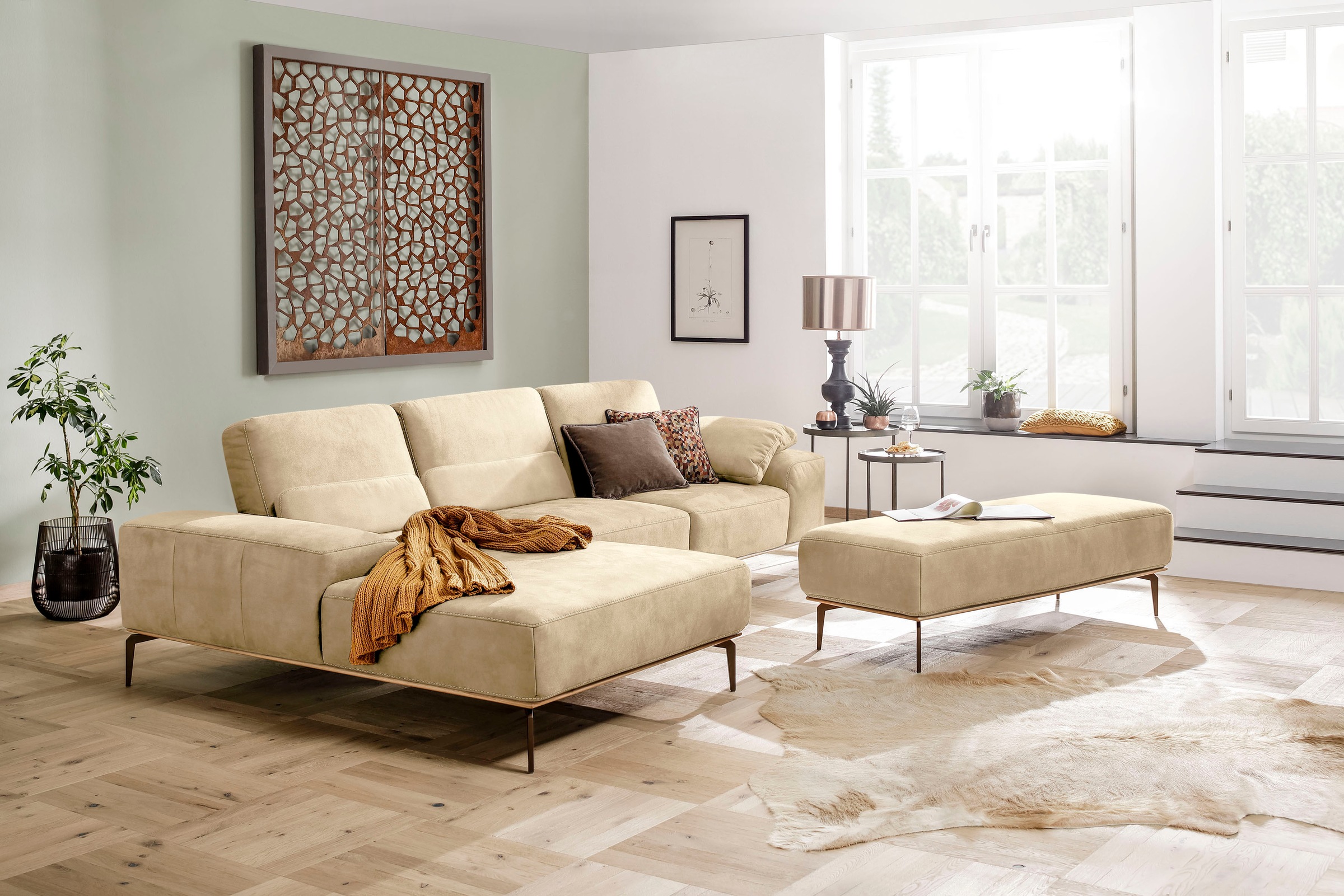 W.SCHILLIG Ecksofa »run, Designsofa mit tollem Sitzkomfort, bequem, L-Form« mit Holzsockel, Füße in Bronze pulverbeschichtet, Breite 319 cm