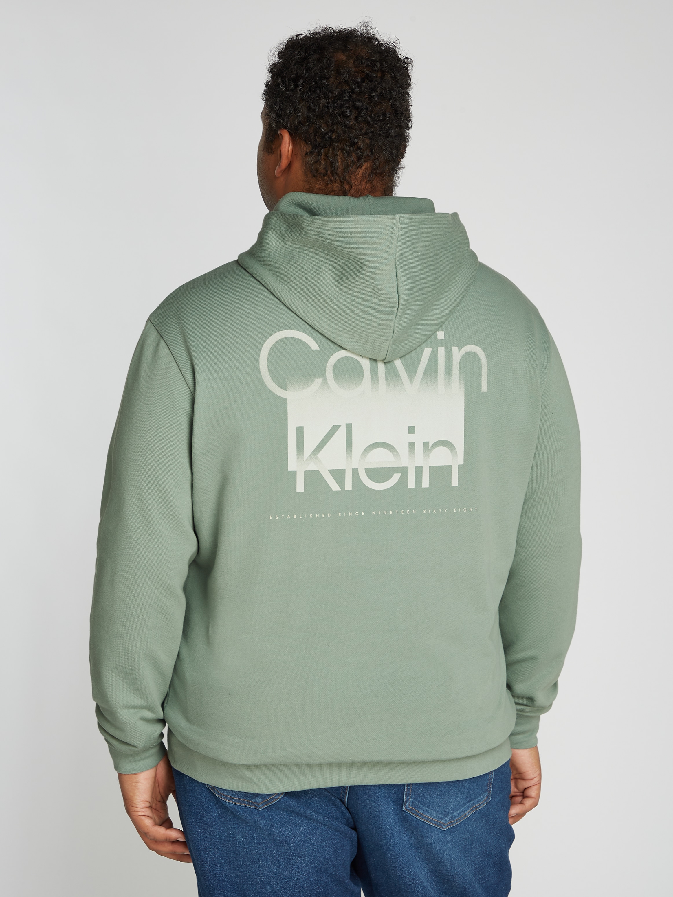 Calvin Klein Big&Tall Kapuzensweatshirt »BT_ENLARGERD BACK LOGO HOODIE«, in großen Größen mit Markenlabel