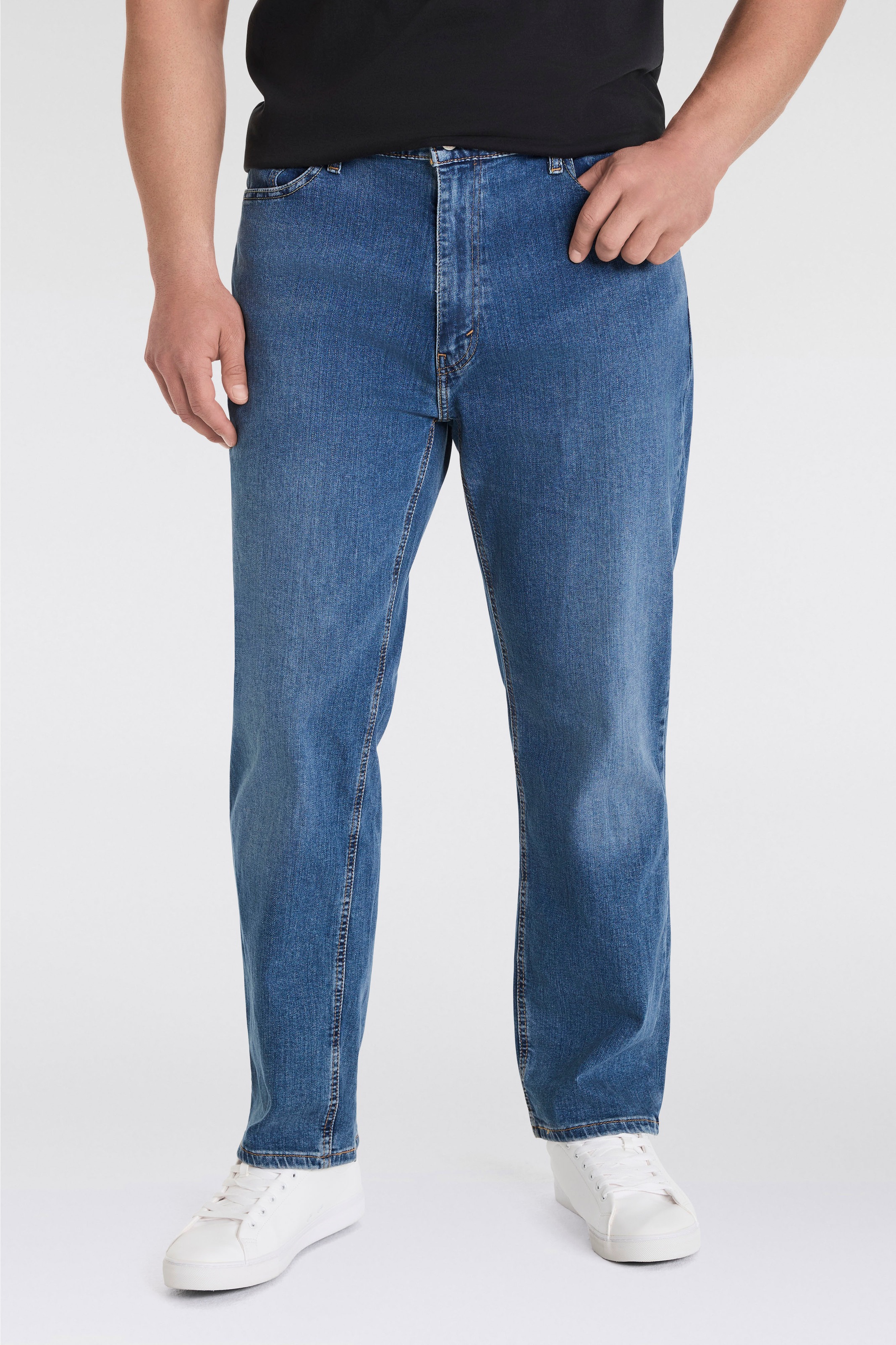 Levi's® Plus Regular-fit-Jeans »541 TAPERED« im Five-Pocket Style