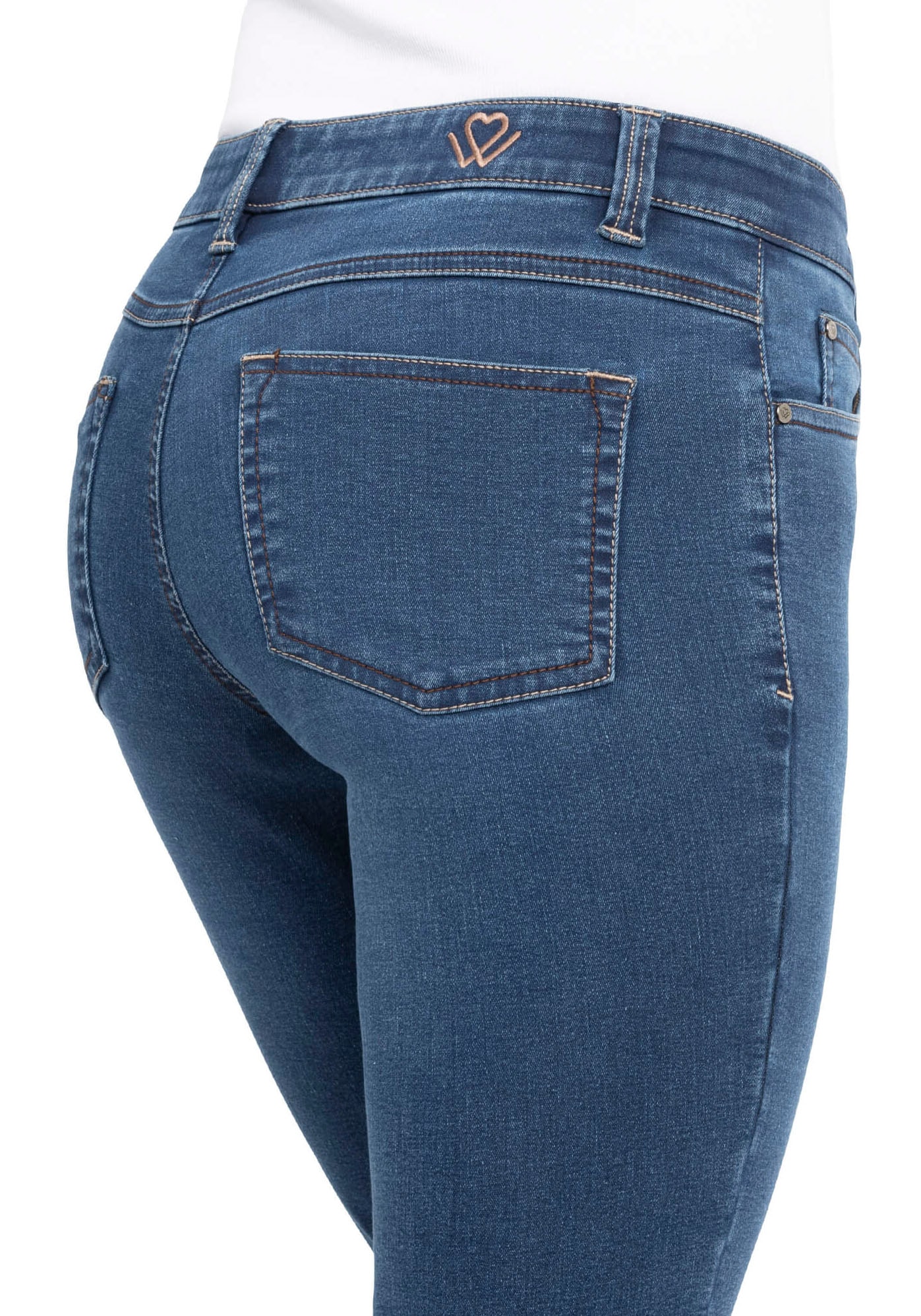 wonderjeans ♕ in Skinny-fit-Jeans hochelastischer Skinny-Fit Schmaler bei Qualität »Skinny-WS76-80«,