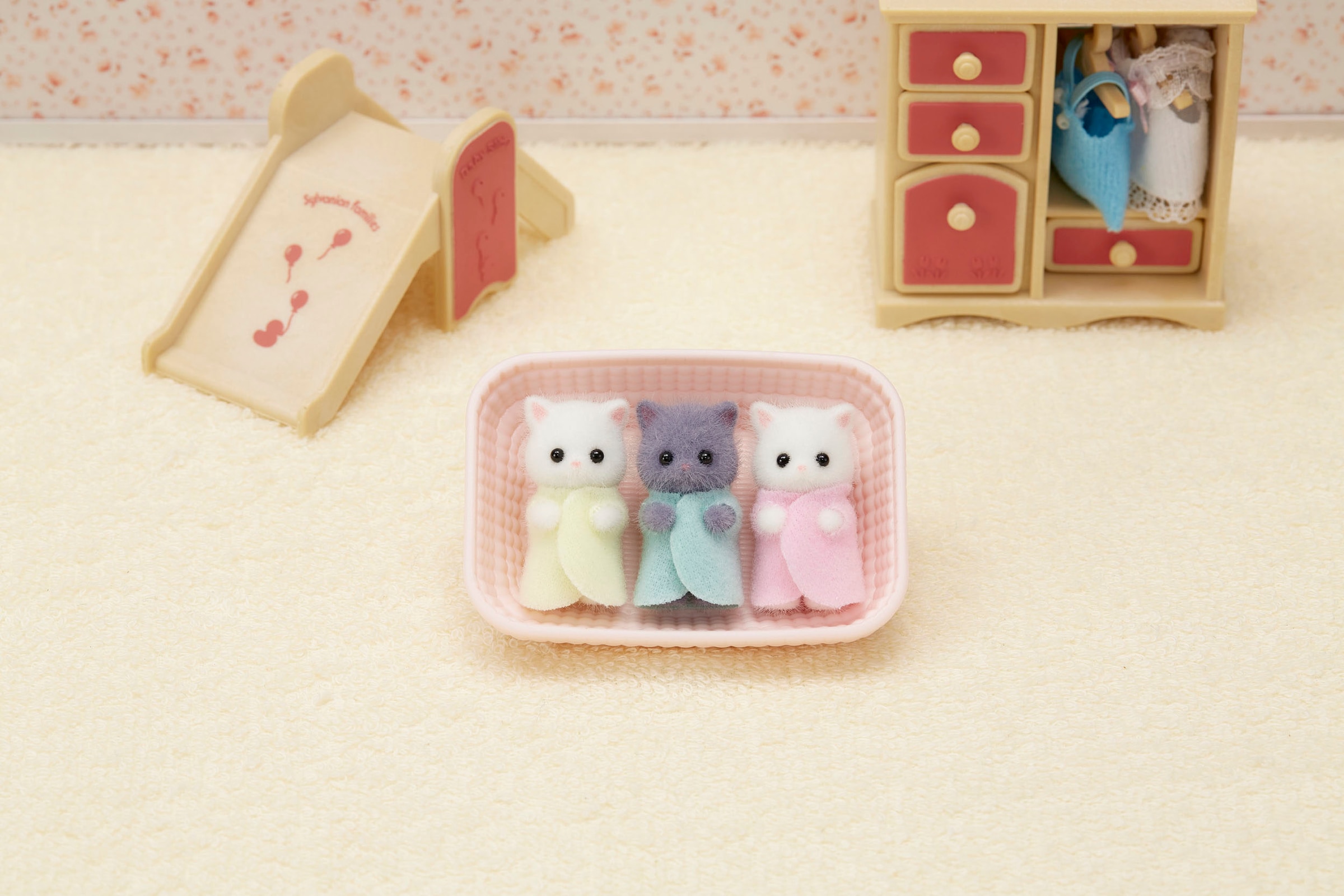 Sylvanian Families Spielfigur »Perserkatzen Drillinge (5458)«