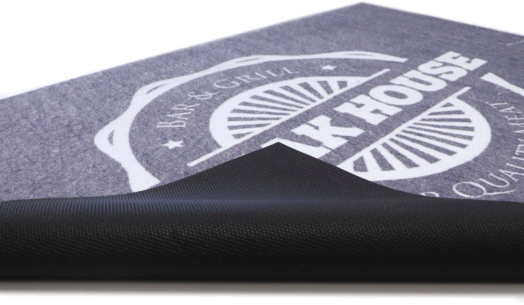 Primaflor-Ideen in Textil Fußmatte »BBQ Grillunterlage STEAK HOUSE, Made in Belgium« rechteckig 5 mm Höhe Grillmatte ideal als Bodenschutz, mit Spruch, rutschhemmend, waschbar