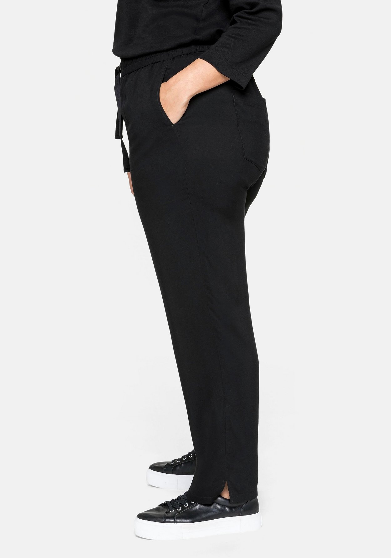 Sheego Schlupfhose »Joggpants mit kleinen Seitenschlitzen«