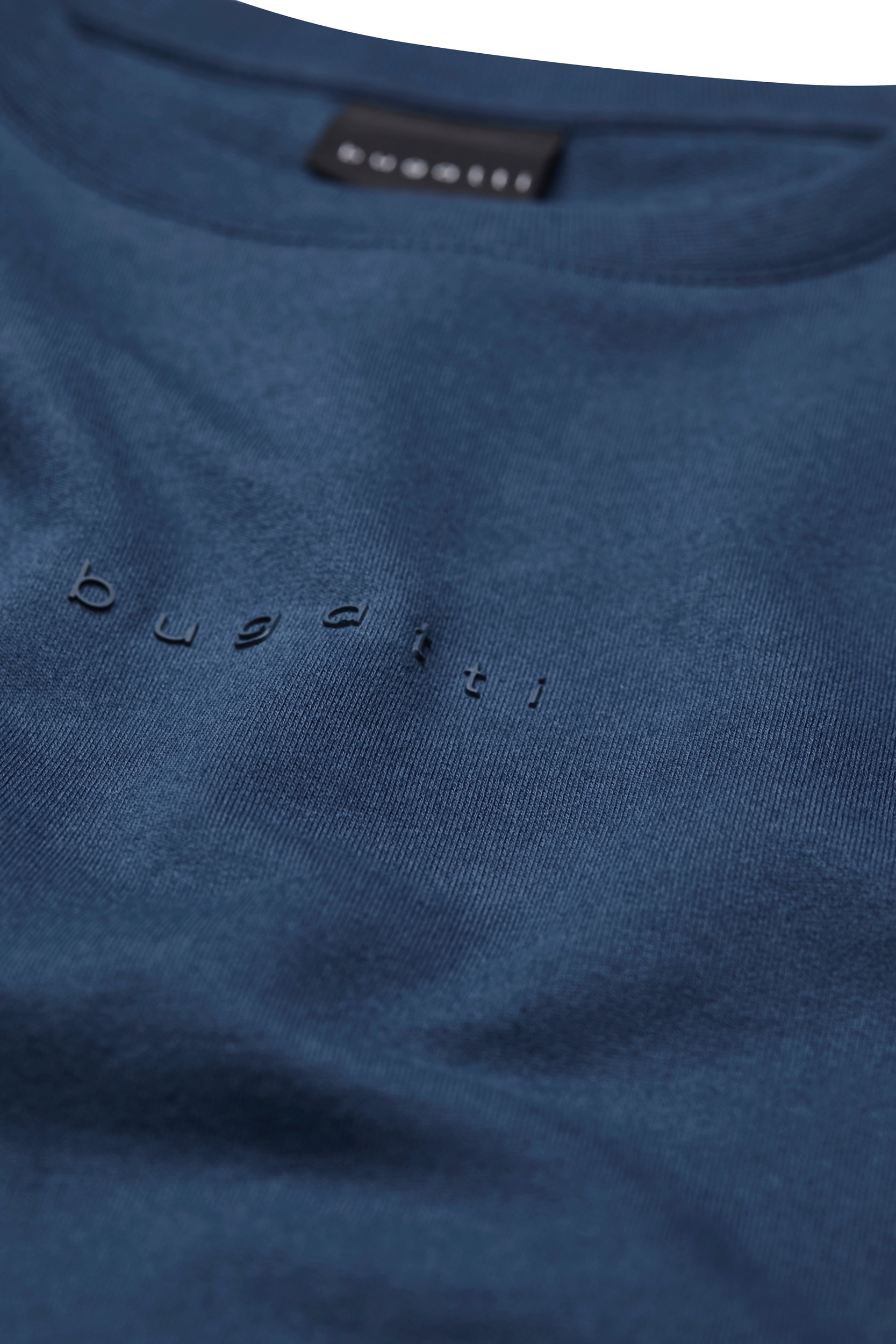 bugatti T-Shirt, mit dezentem bugatti-Print
