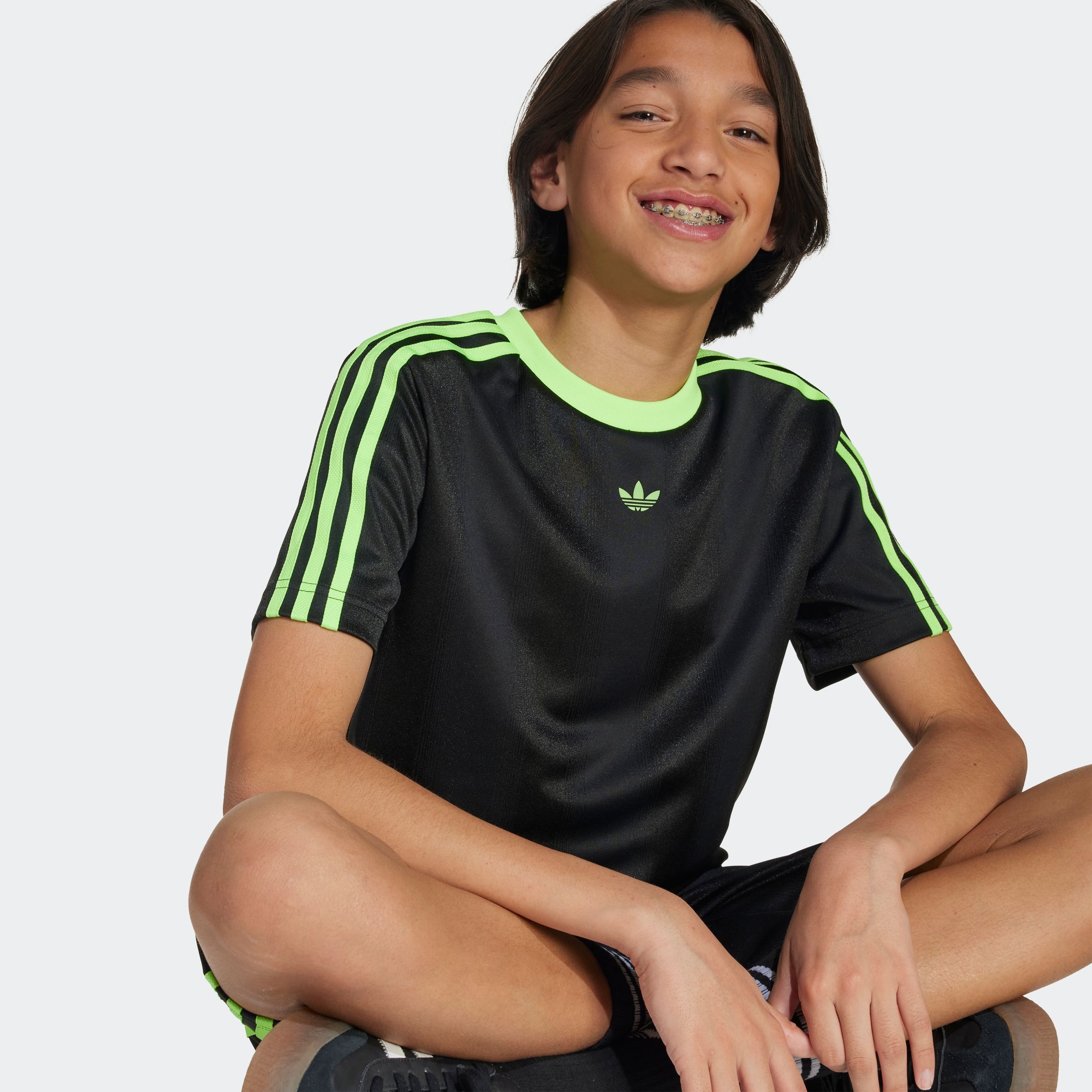 adidas Originals T-Shirt »JACQUARD KIDS« sportlicher Stil, lockere Passform, für Kinder und Teens