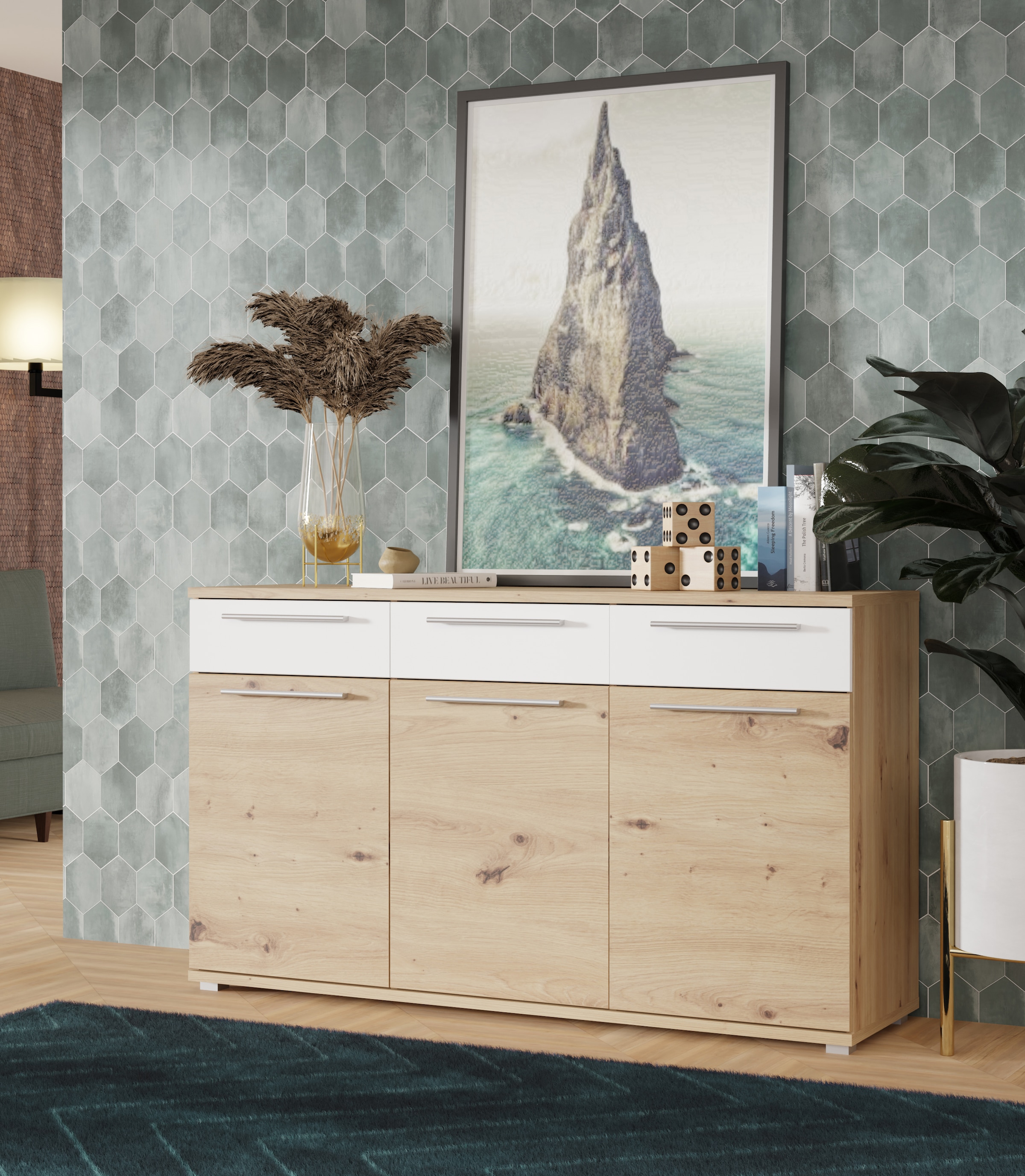 Sideboard, viel Stauraum, trendiges Dekor