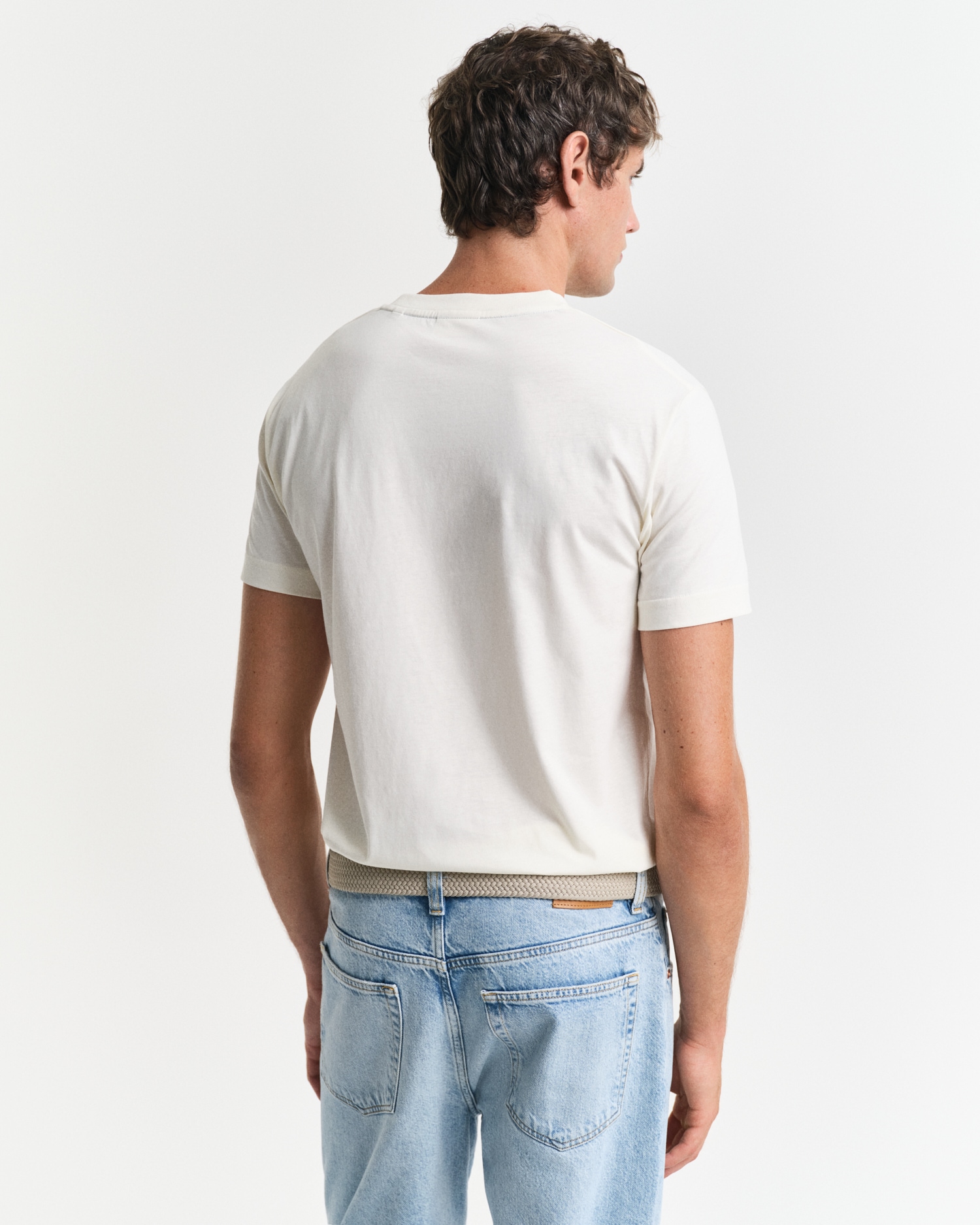 Gant Rundhalsshirt »GRAPHIC SS T-SHIRT«, mit einem einzigartigen saisonalen GANT-Grafikprint auf der Brust