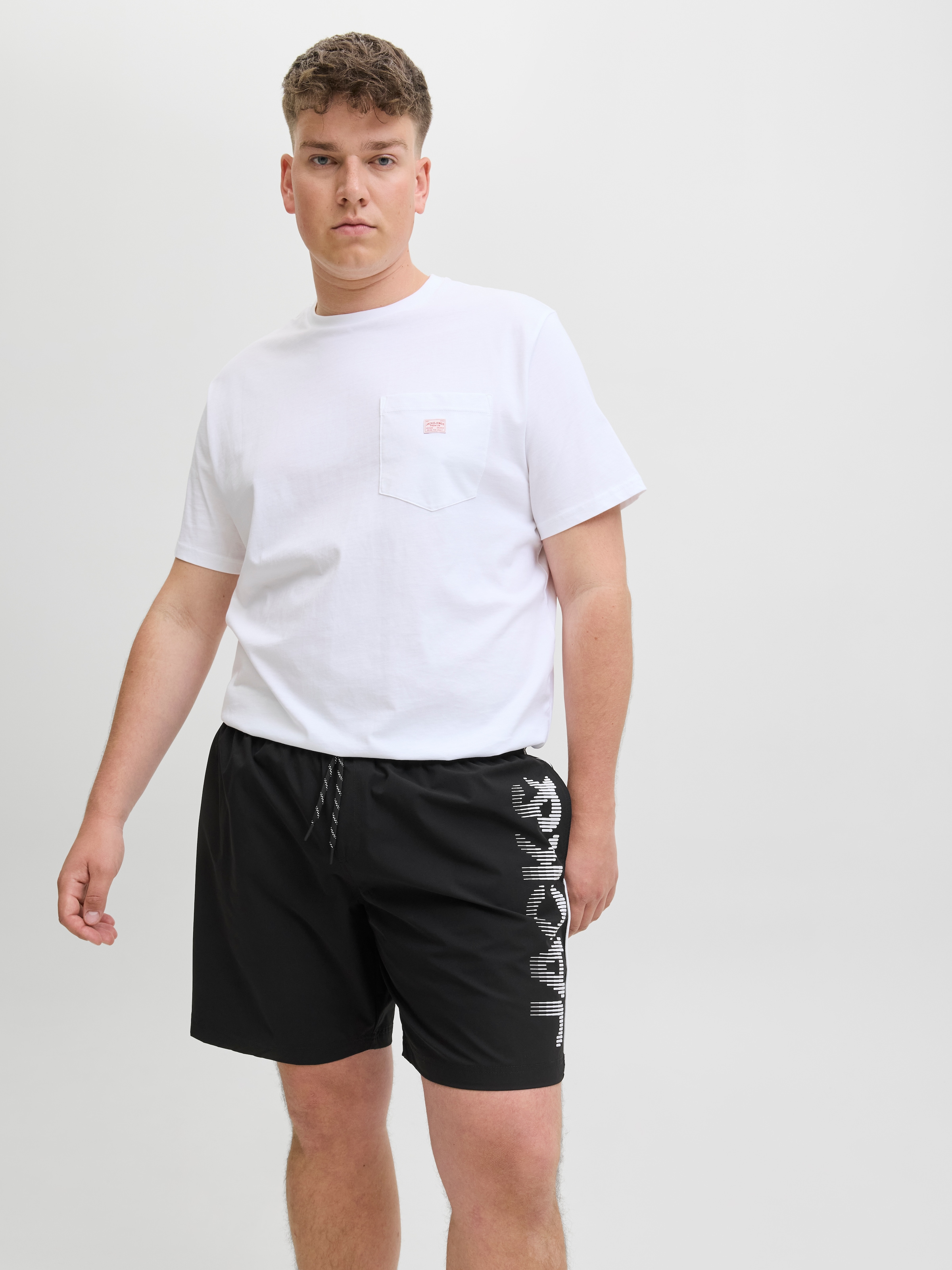 Jack & Jones PlusSize Badeshorts »JPSTMAUI JJSWIM SPLICE LOGO AKM SN PLS«