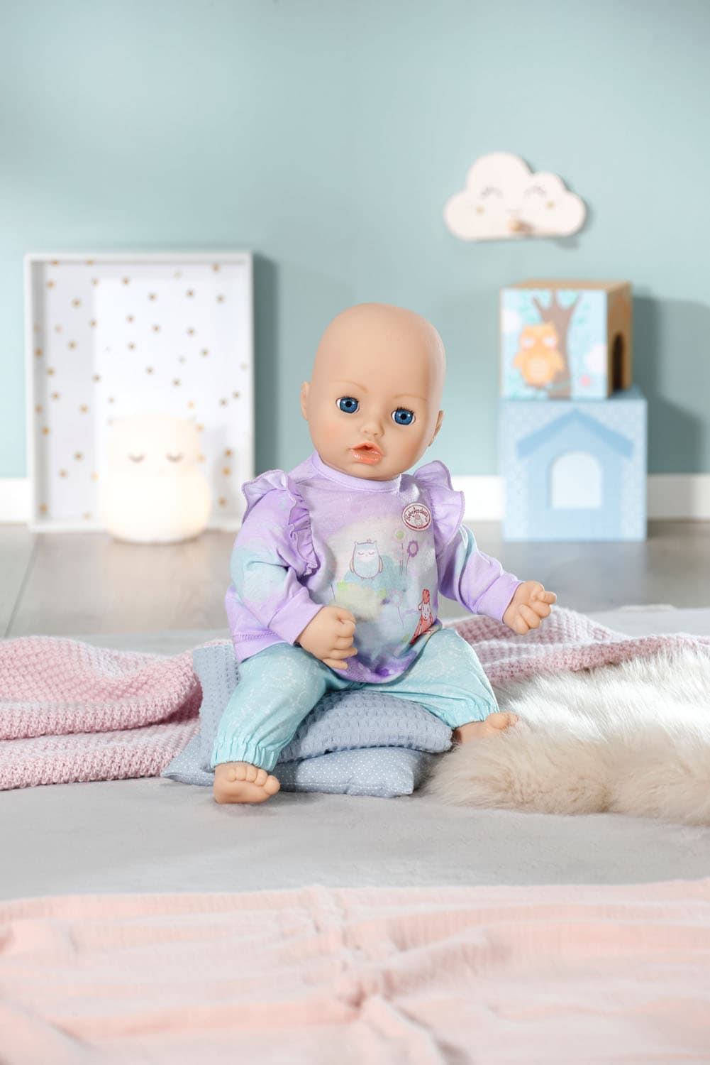 Baby Annabell Puppenkleidung »Sweet Dreams Schlafanzug, 43 cm«, mit Kleiderbügel