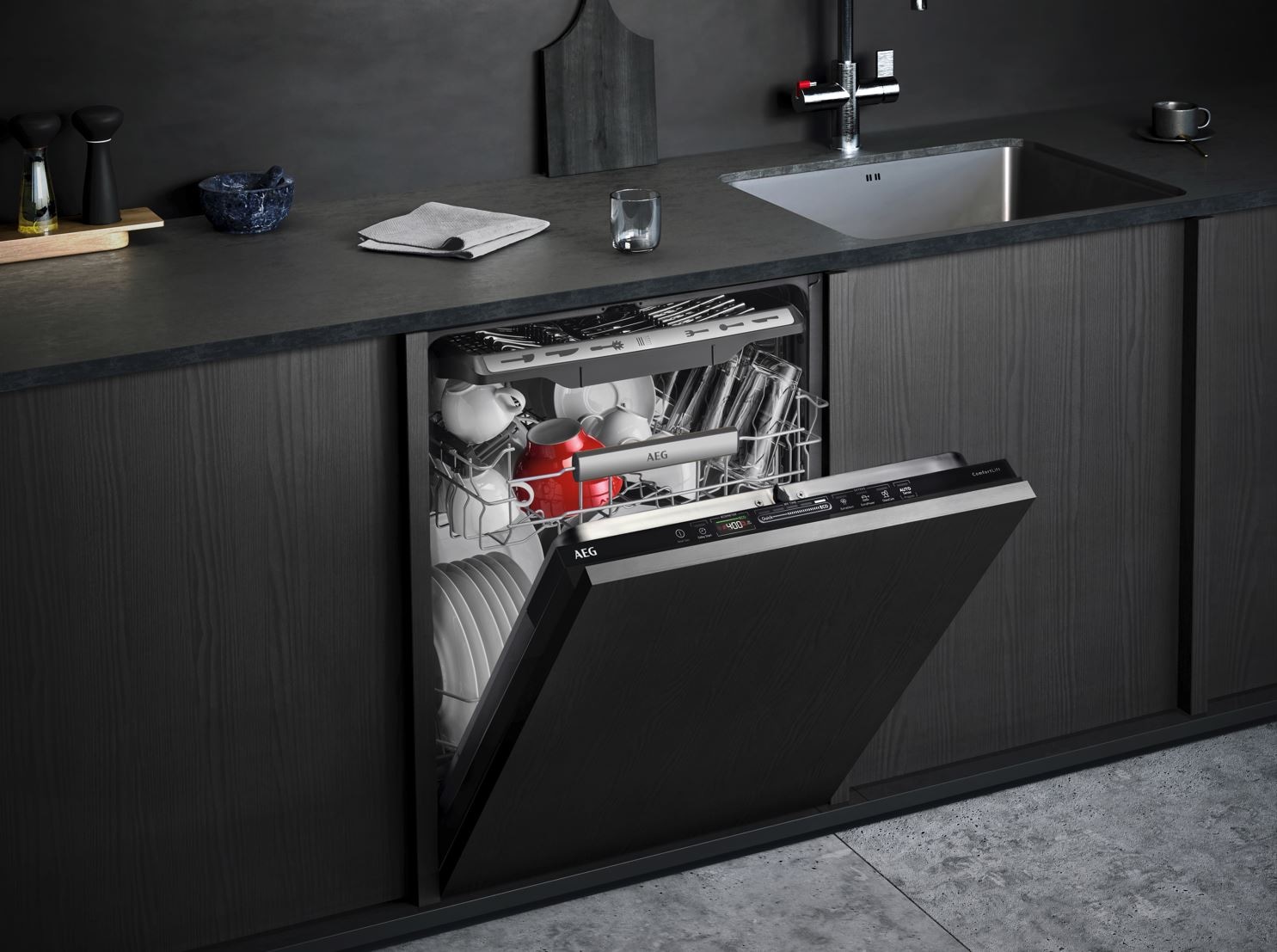 AEG vollintegrierbarer Geschirrspüler 9000 »FSE9680AP«, 14 Maßgedecke, ComfortLift® revolutioniert das Geschirrspülen