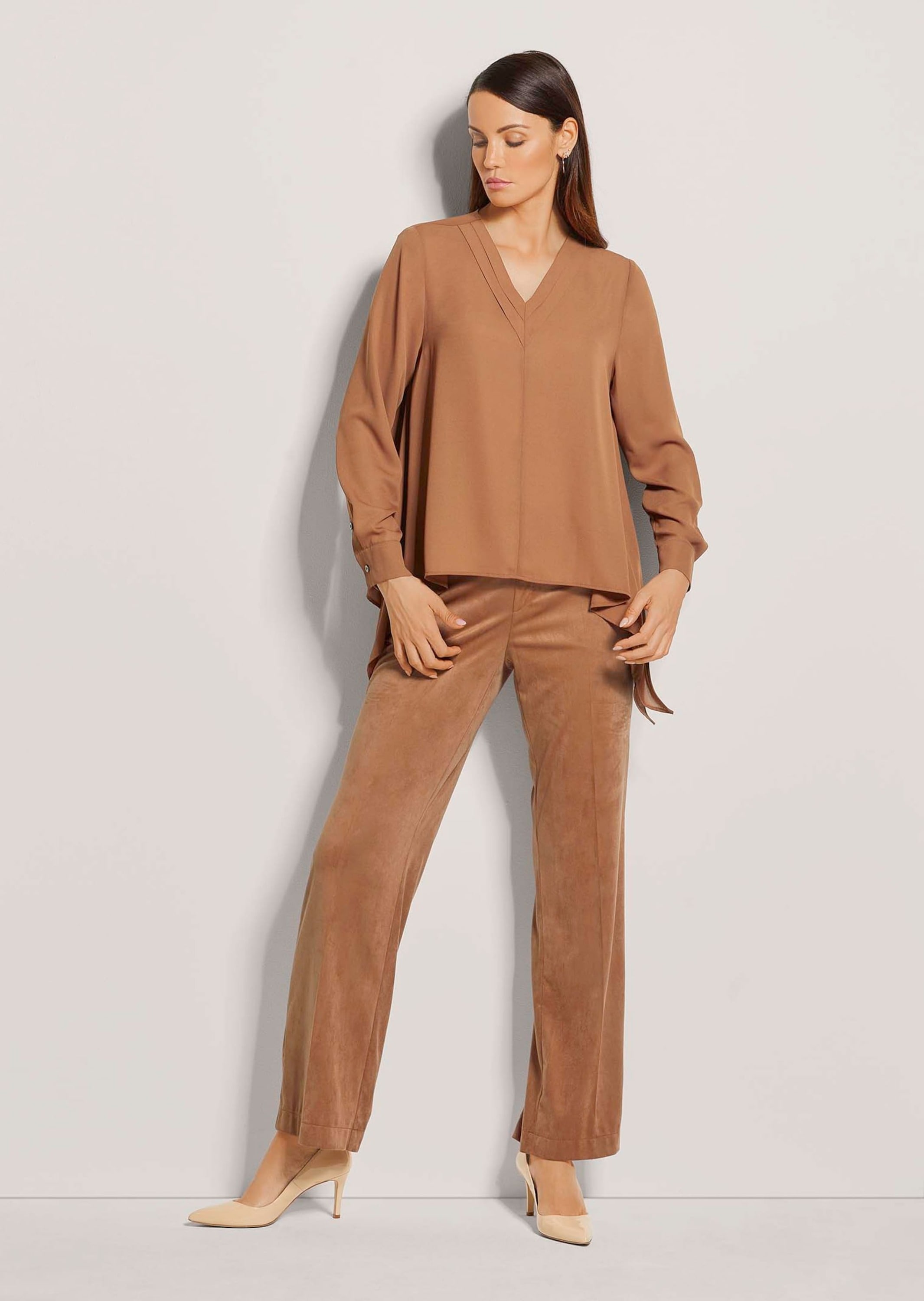 MADELEINE Langarmbluse »Bluse Tunika in modischer Kurzform«