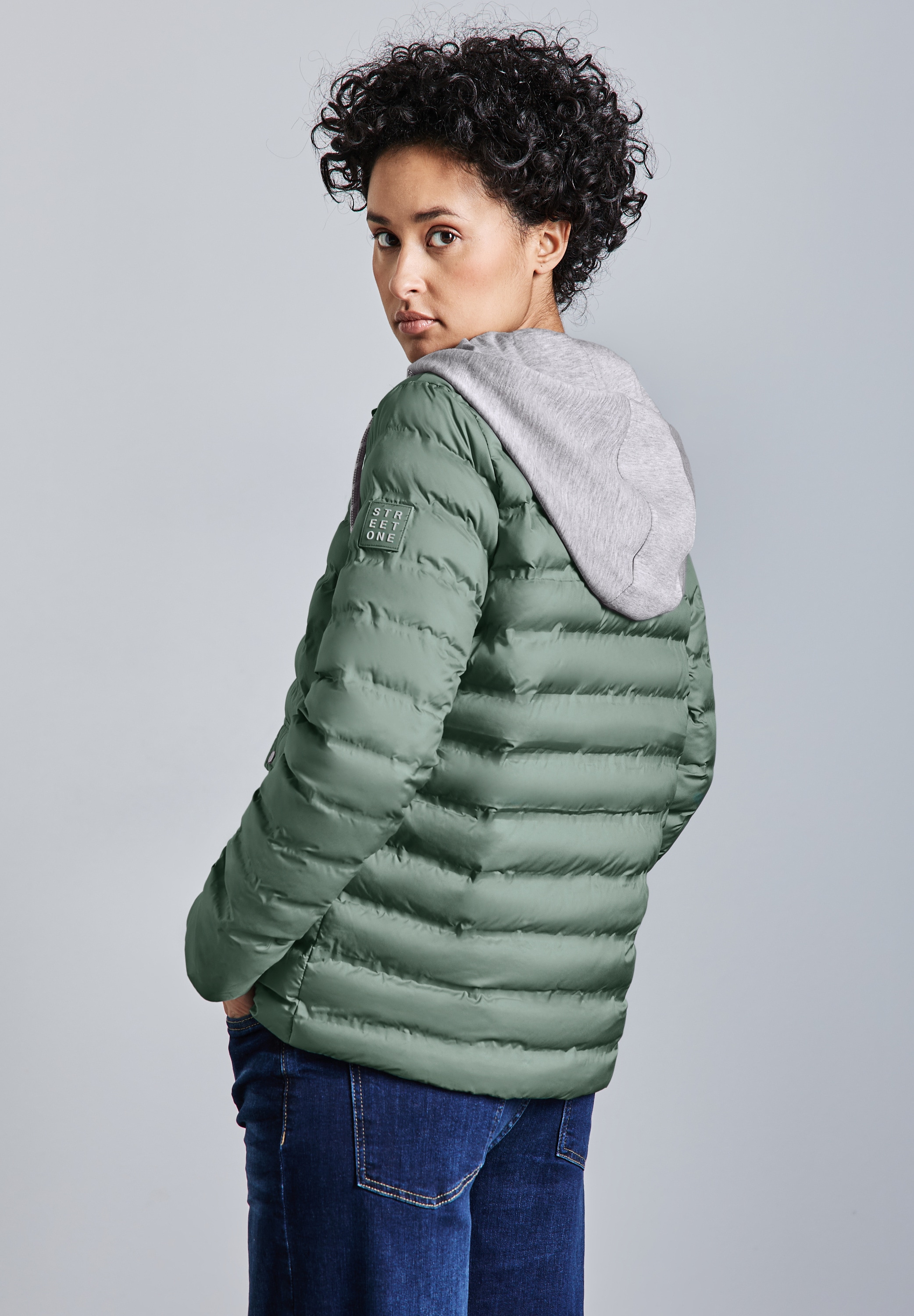 STREET ONE Steppjacke, mit Kapuze, mit abnehmbarer Kapuze