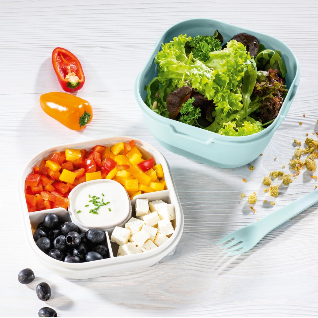 Xavax Salatbox »Salatbox To Go 1400 ml (3-teilige Salatschüssel)«, (4 tlg.), Inklusive Gabel, Dressingbehälter und ein Einsatz