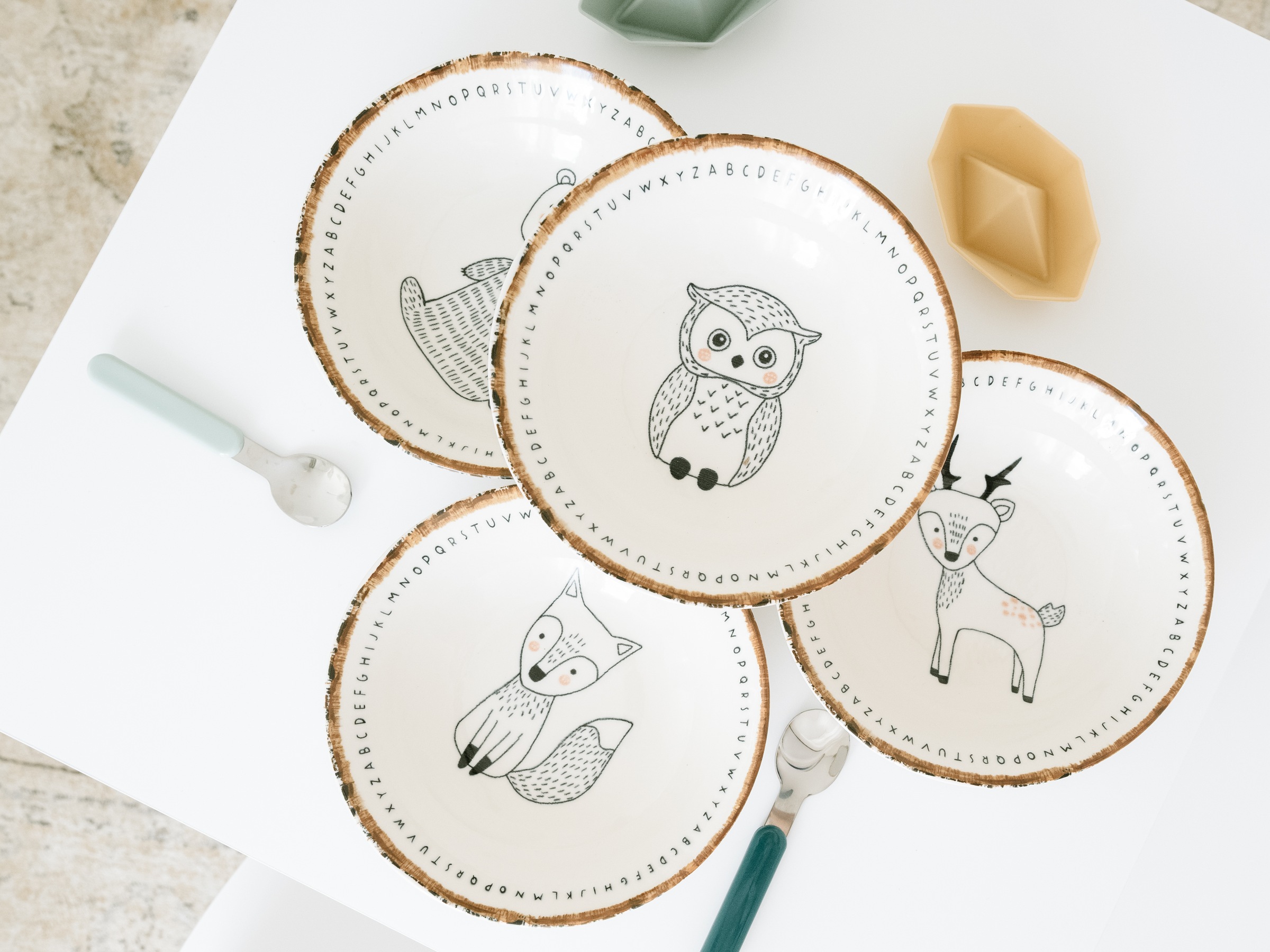 CreaTable Müslischale »Freunde des Waldes, Schale 18,5 cm, 4-tlg.« 4 aus Steinzeug Unregelmäßig gefärbter Rand, Unikat