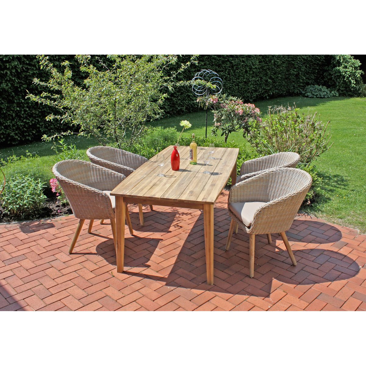 Garten-Essgruppe »OAKLAND«, (5 tlg., 1x Tisch, 4x Sessel), robustes Tischdesign