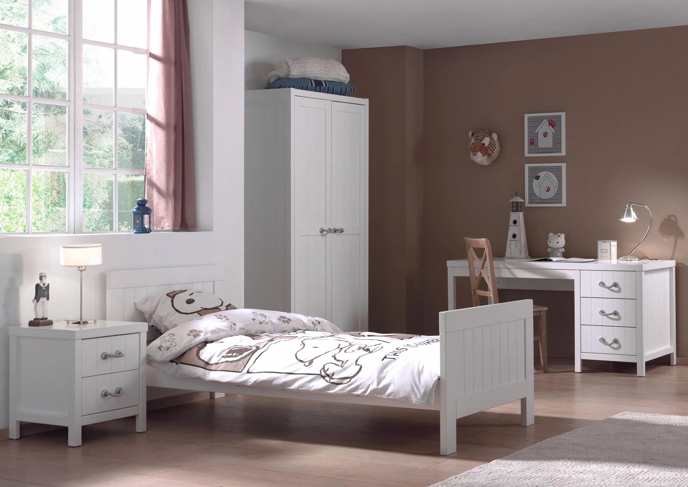 Vipack Kleiderschrank »Lewis«, (Made in Europe), in 2 Breiten, MDF-Oberfläche