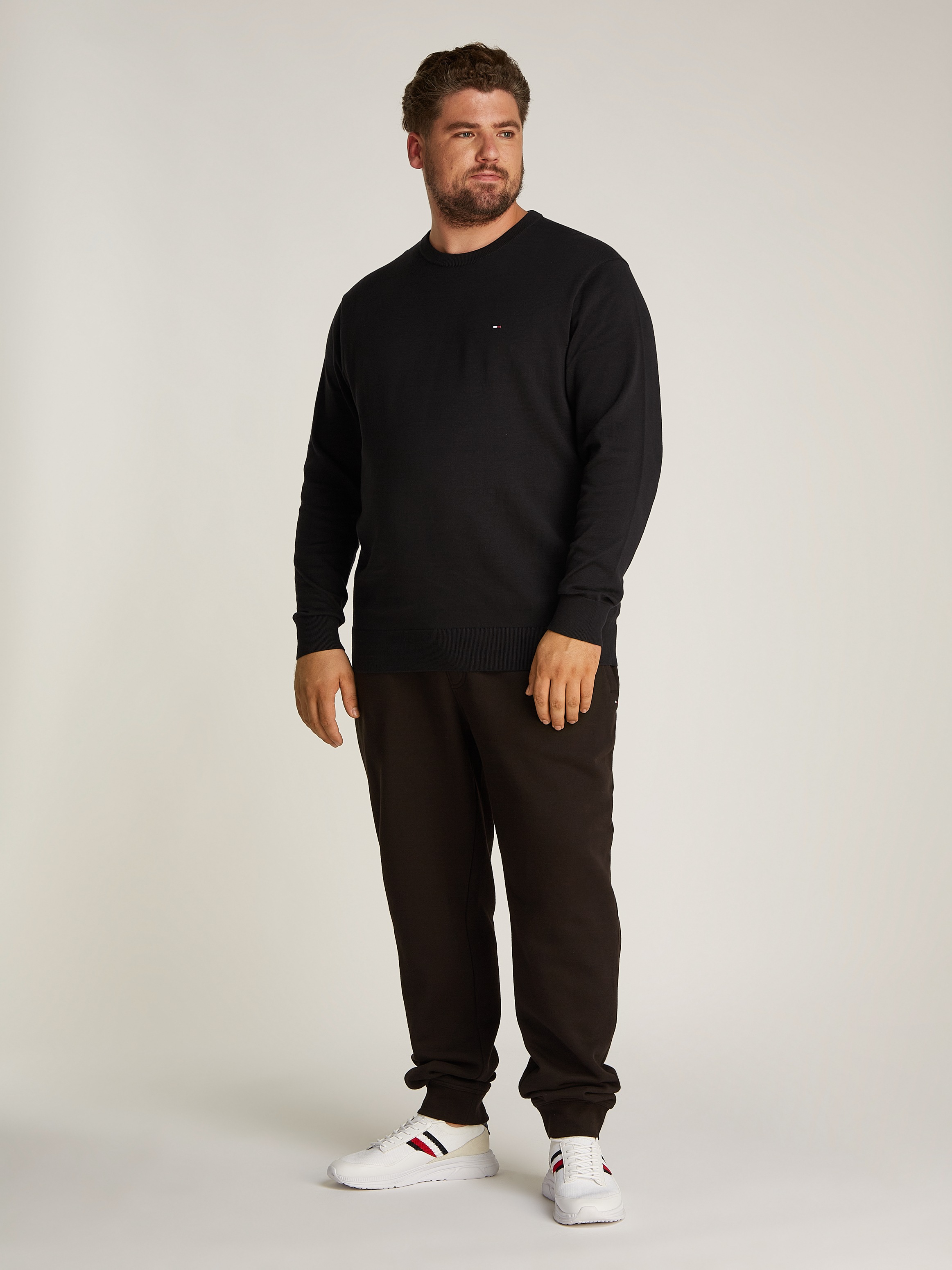 Tommy Hilfiger Big & Tall Rundhalspullover »BT-ESSENTIAL COTTON CREW NECK-B«, in Großen Größen, Logostickerei