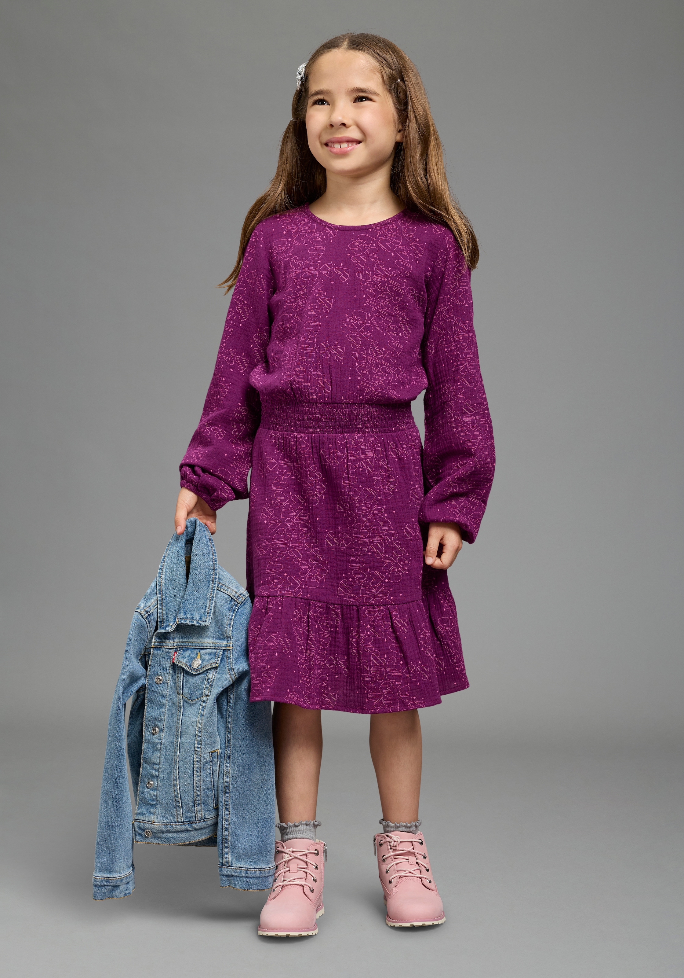 Scout Hemdblusenkleid »Musselin Kleid mit allover-Herzenmuster - NEU von SCOUT« Ohne Tasche für Mädchen, knielang, mit Volant am Saum, mit gesmokter Taille