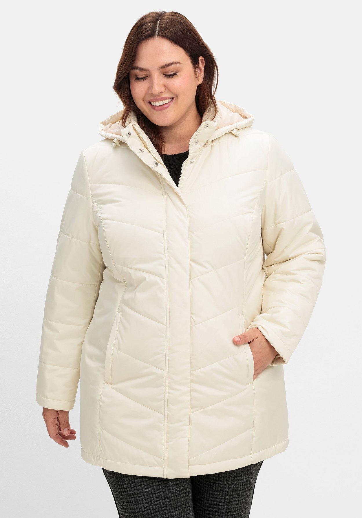 Steppjacke »Steppjacke mit abnehmbarer Kapuze und wärmender Wattierung«, mit Kapuze,...