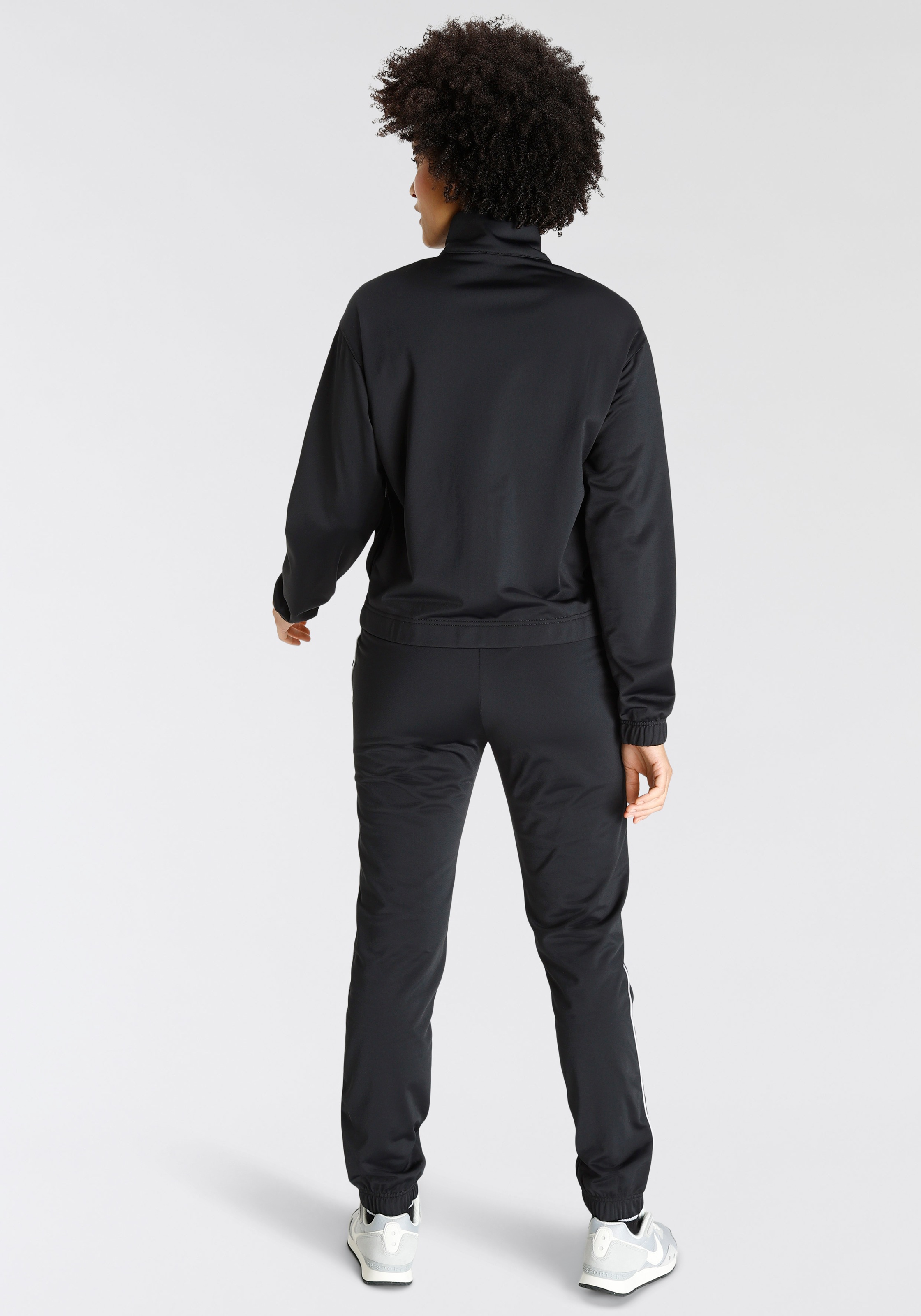 Nike Sportswear Trainingsanzug »Women's Fitted Track Suit«, (Set, 2 tlg.)