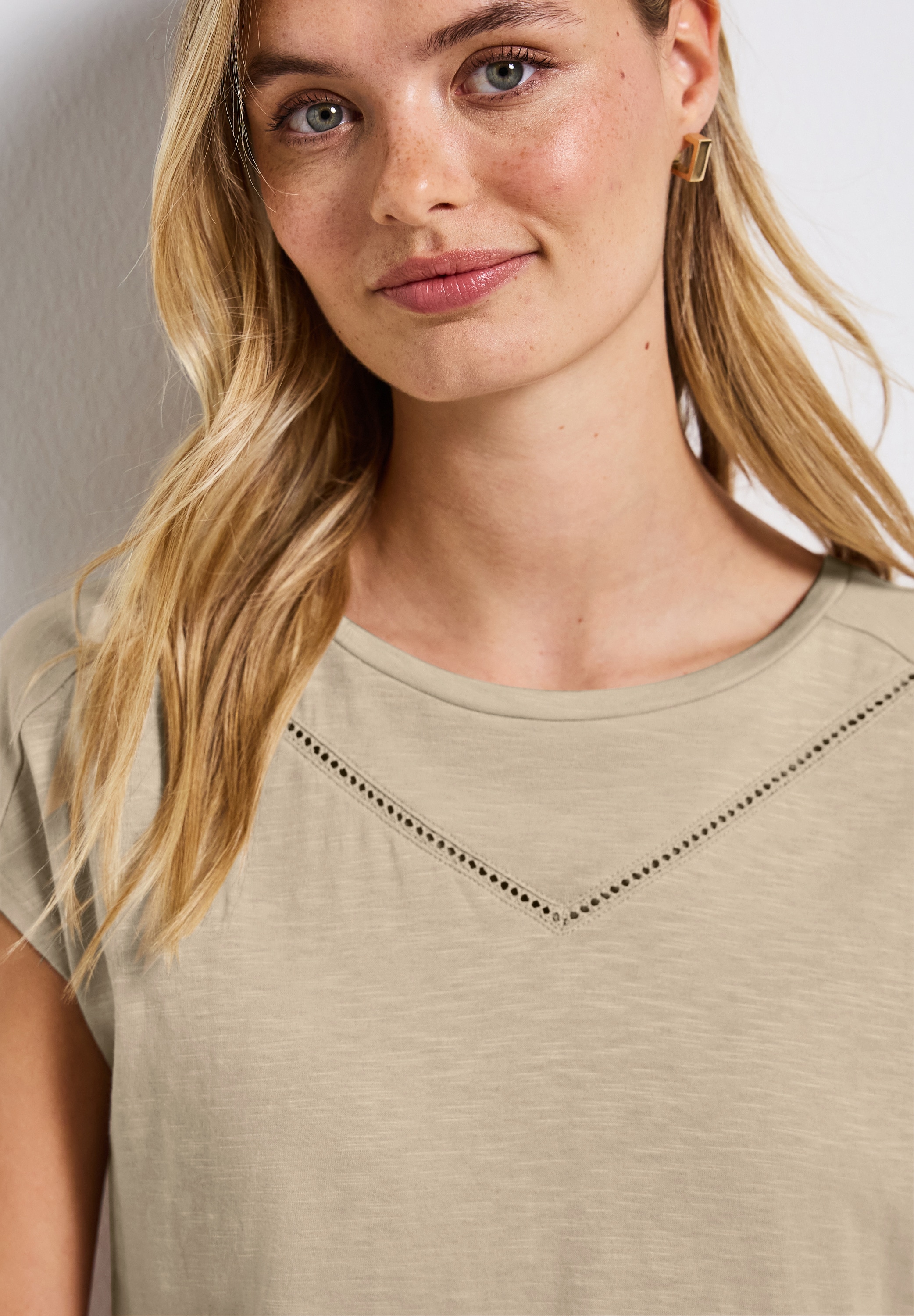STREET ONE Shirttop, mit Deko-Tape
