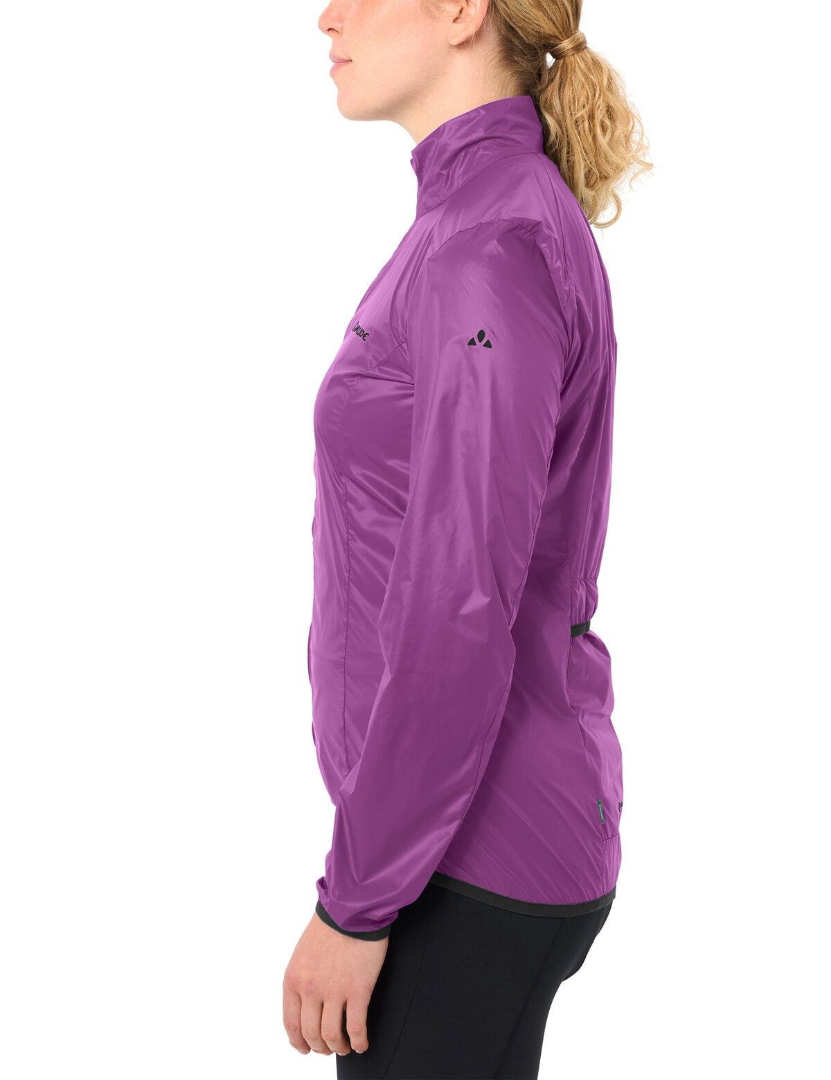 VAUDE Fahrradjacke »Women's Matera Air Jacket« ohne Kapuze atmungsaktiv, winddicht, wasserabweisend, mit offener Rückentasche