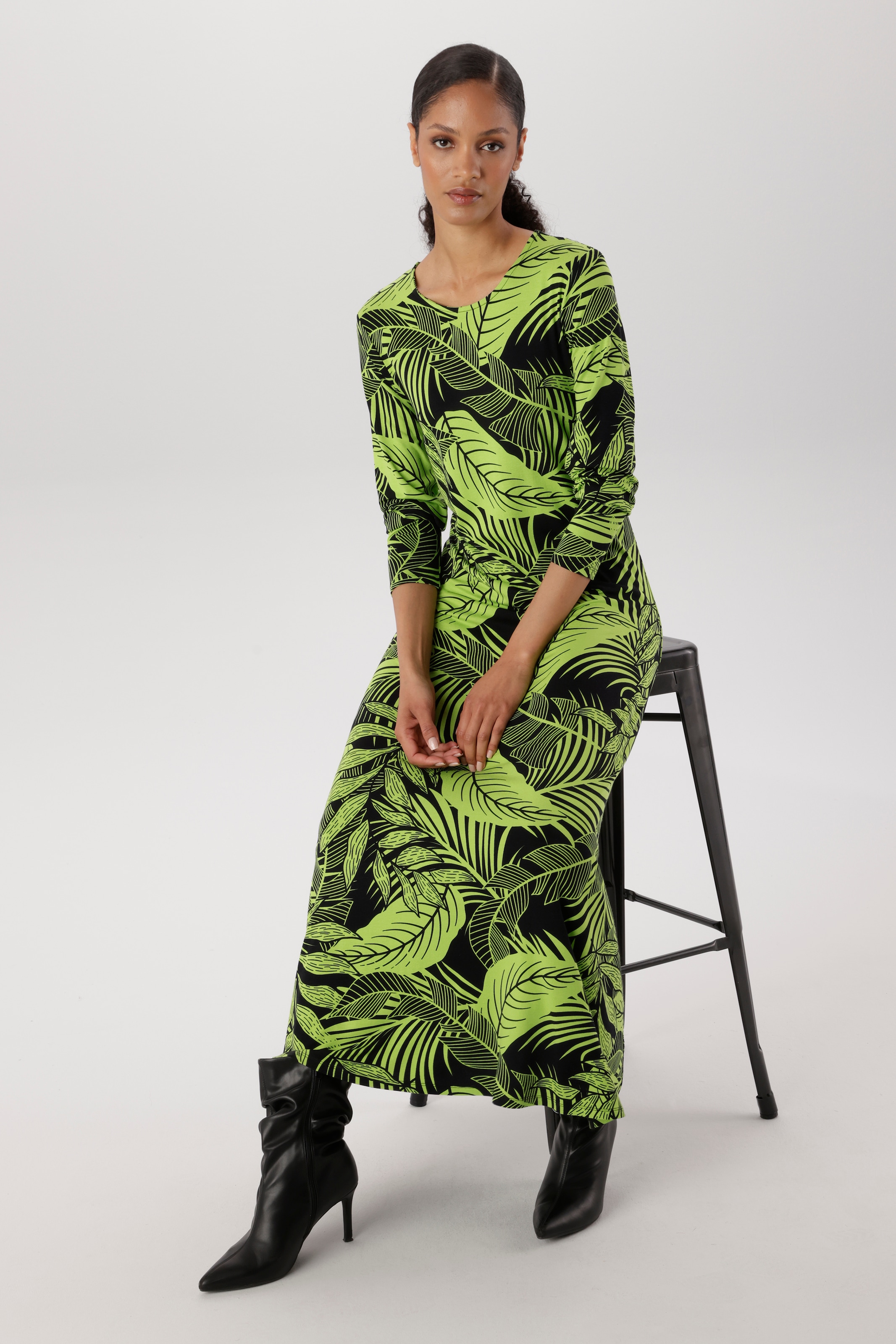 Aniston SELECTED Maxikleid mit etwas weiter schwingendem Rockteil - NEUE KOLLEKTION