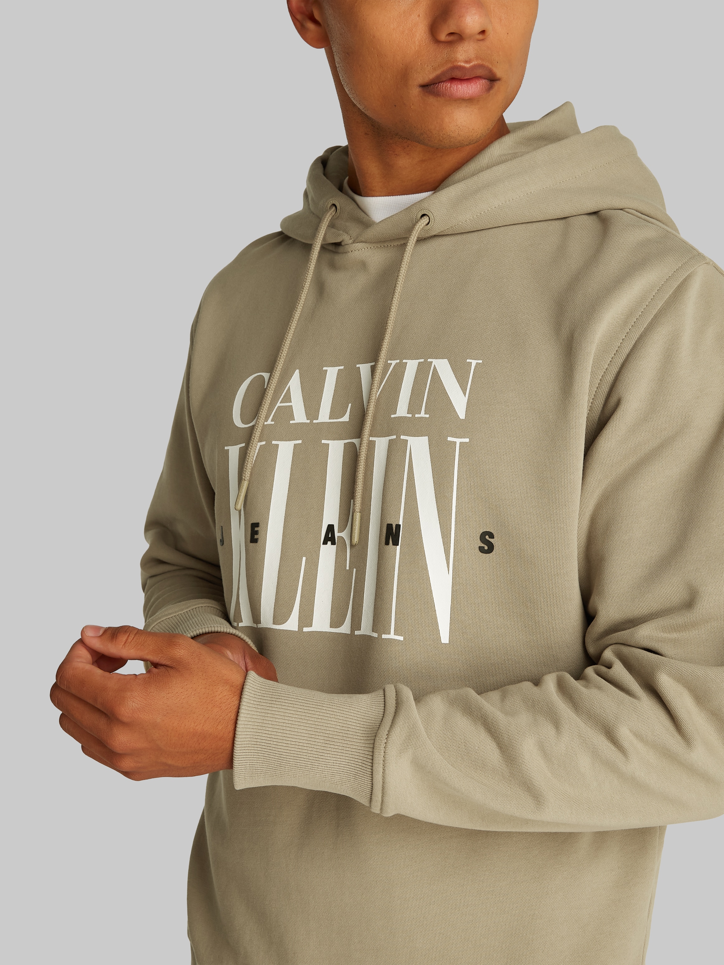Calvin Klein Jeans Hoodie »SERIF FONT GRAPHIC HOODIE«, mit großem Logodruck