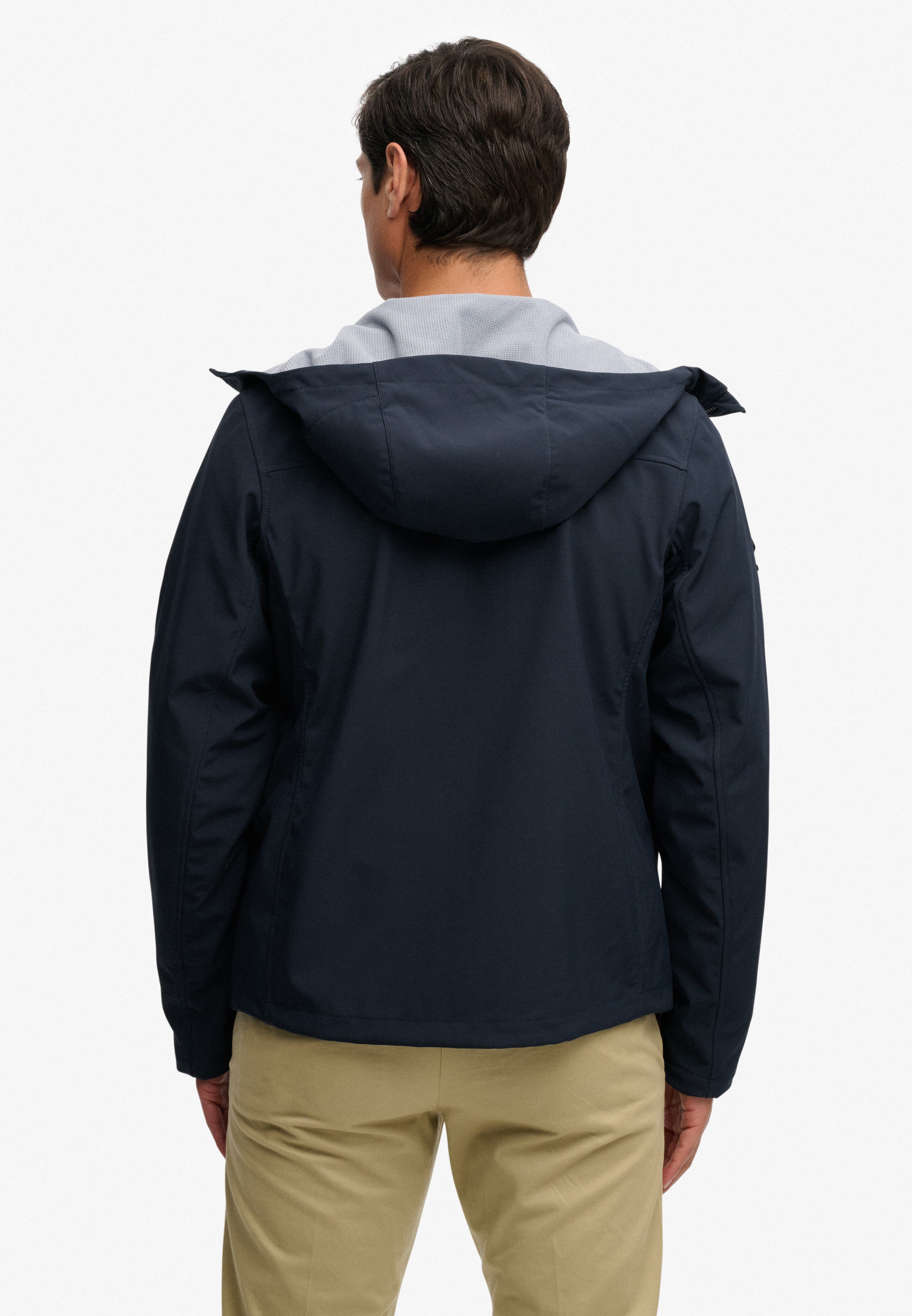 Superdry Outdoorjacke »HOODED SOFTSHELL TREKKER JKT« mit Kapuze