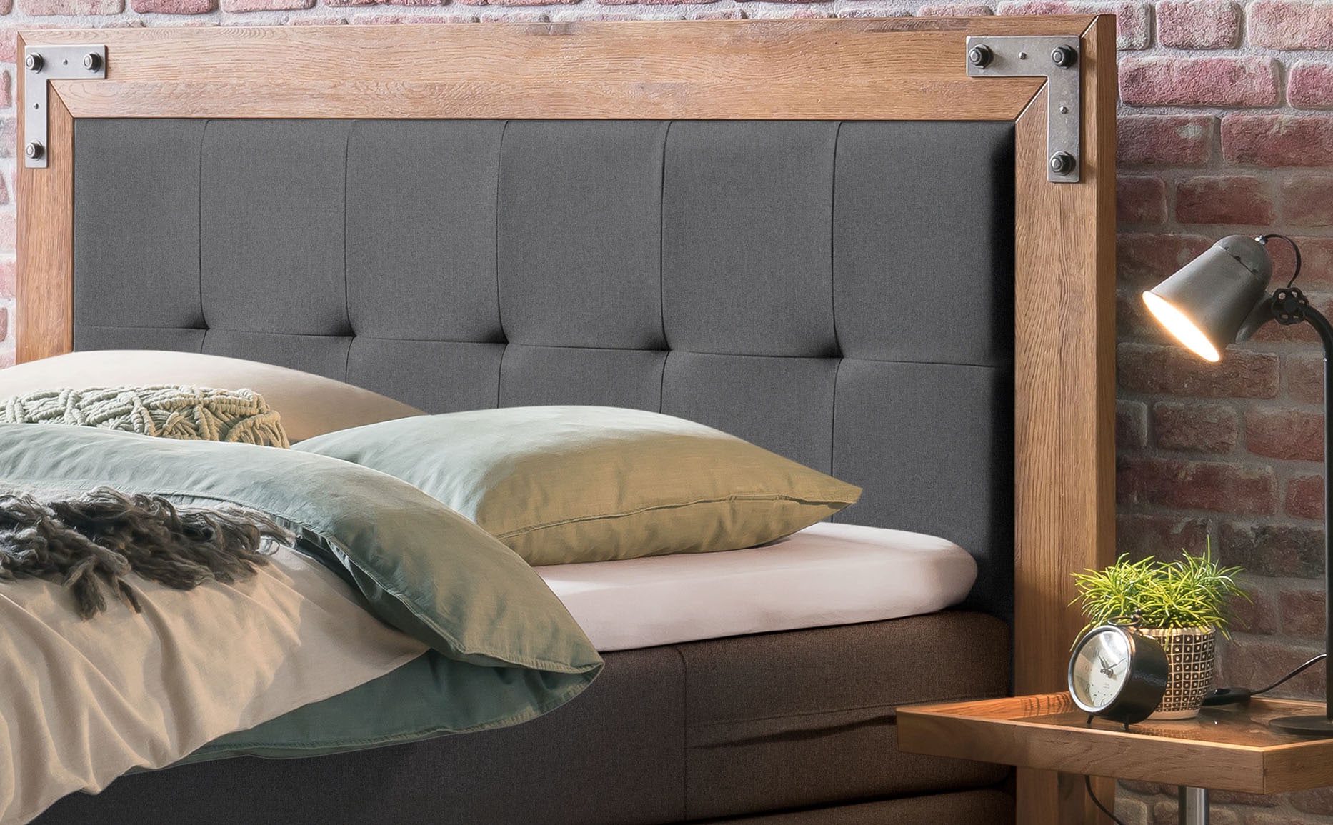 HASENA Boxspringbett Oakland, Boxspringbett, Industrial Look, Kopfteil aus Wildeiche, Used-Look