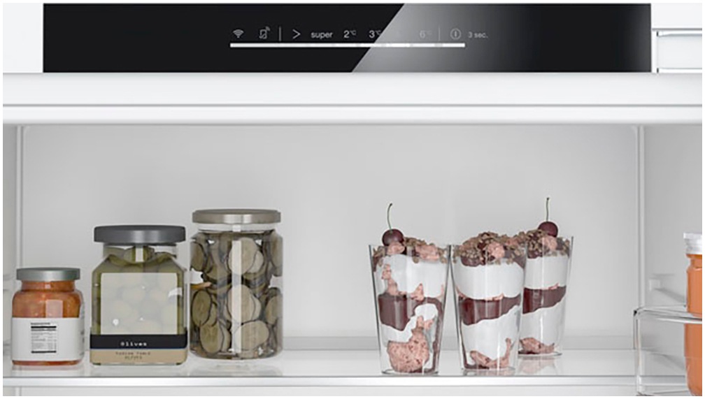 BOSCH Einbaukühlschrank Serie 4 »KUR21VFE0«