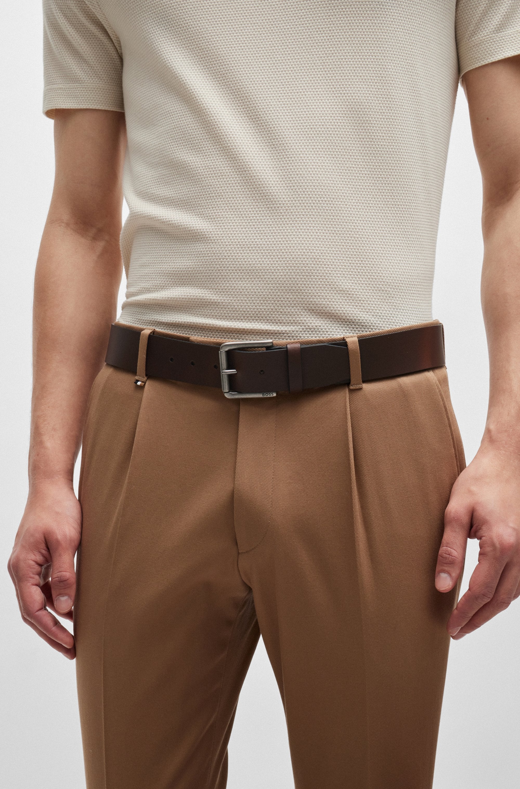 BOSS Ledergürtel »Joris Sz40« mit Logo auf der Dornschließe