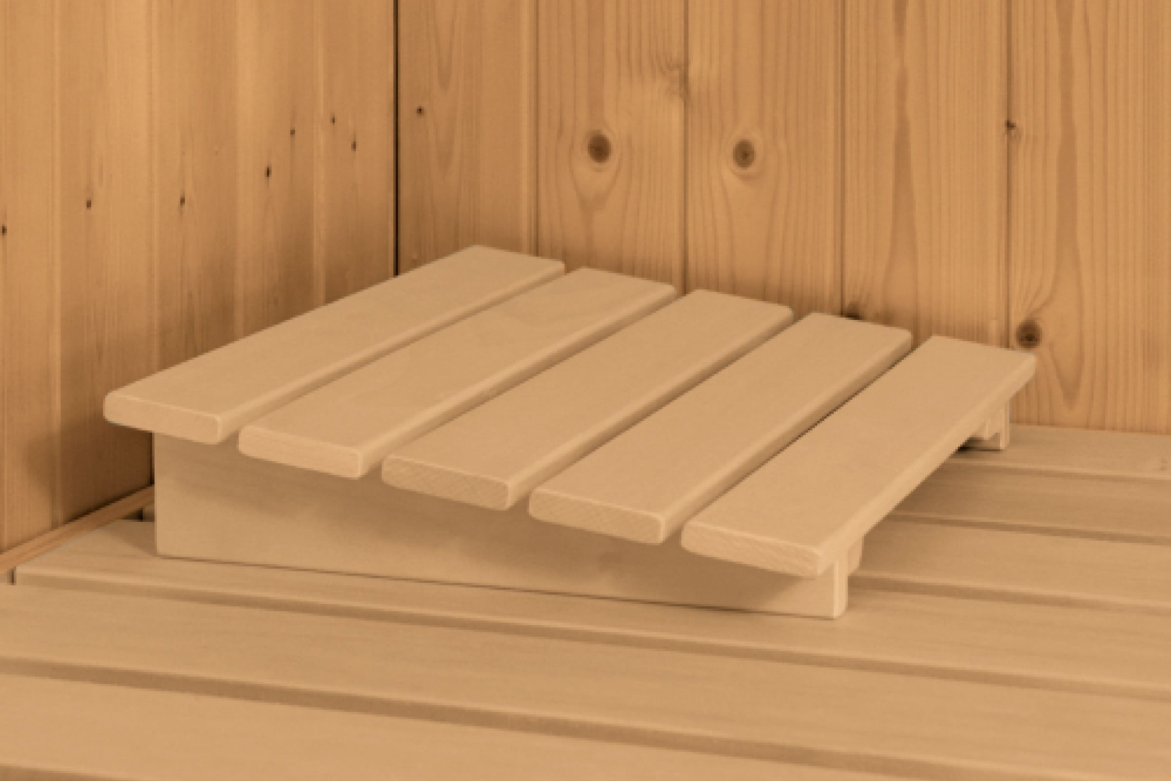 Karibu Sauna »"Agneta 2" mit Kranz, naturbelassen« aus hochwertiger nordischer Fichte