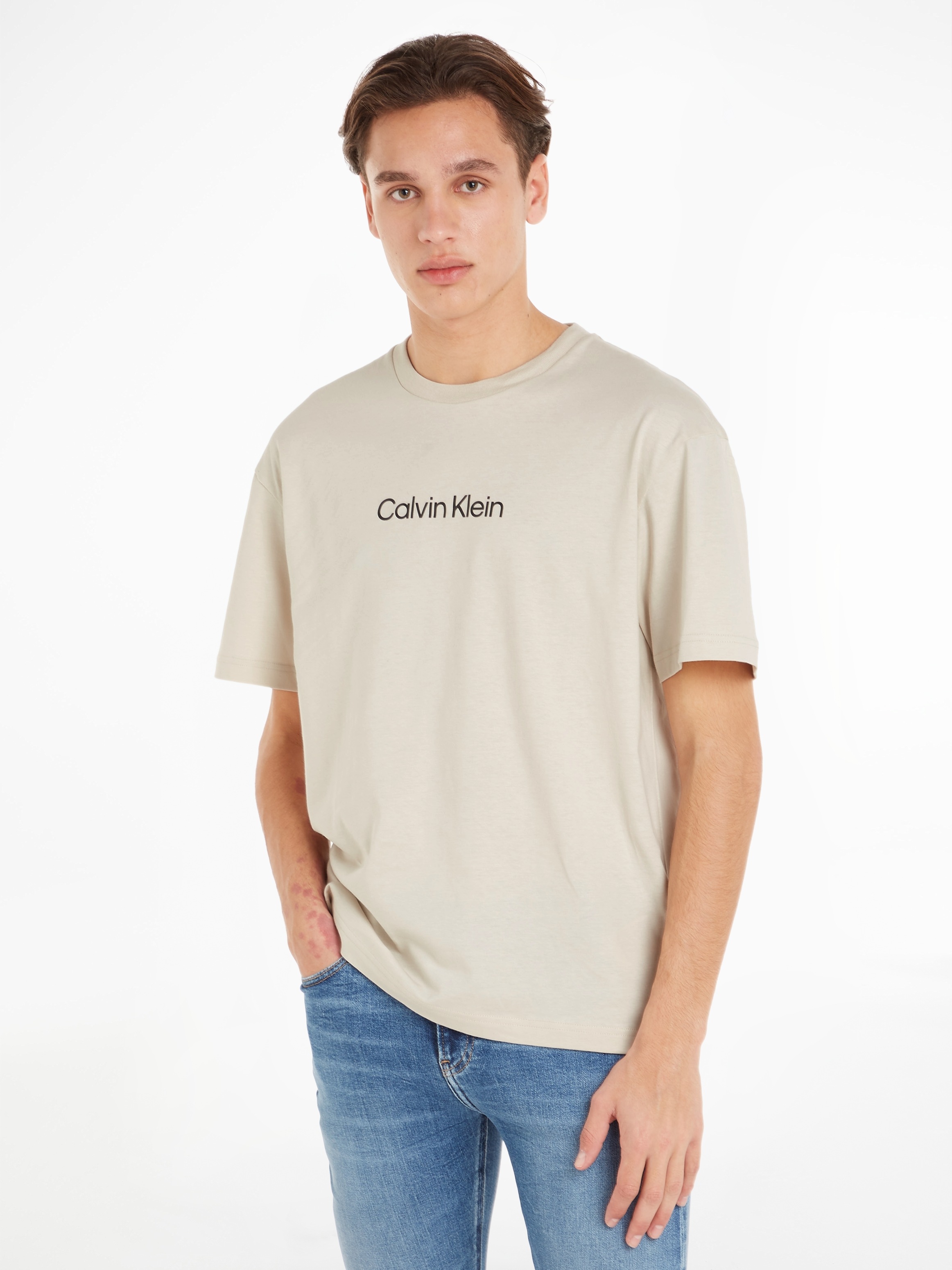 COMFORT T-SHIRT«, Klein T-Shirt ♕ bei Calvin mit aufgedrucktem »HERO Markenlabel LOGO