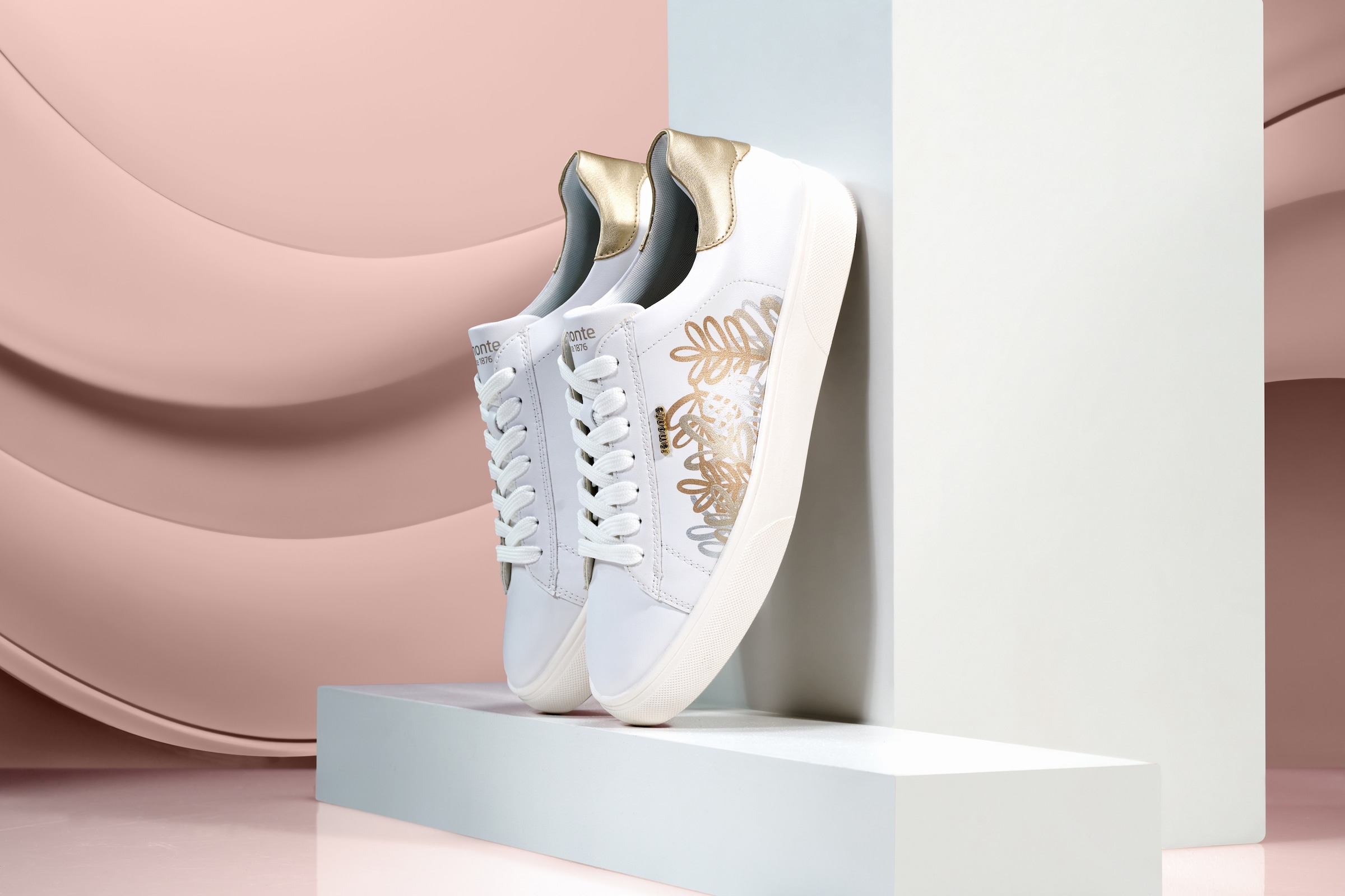 Remonte Plateausneaker, Schnürschuh, Freizeitschuh, Halbschuh mit Kontrastbesatz