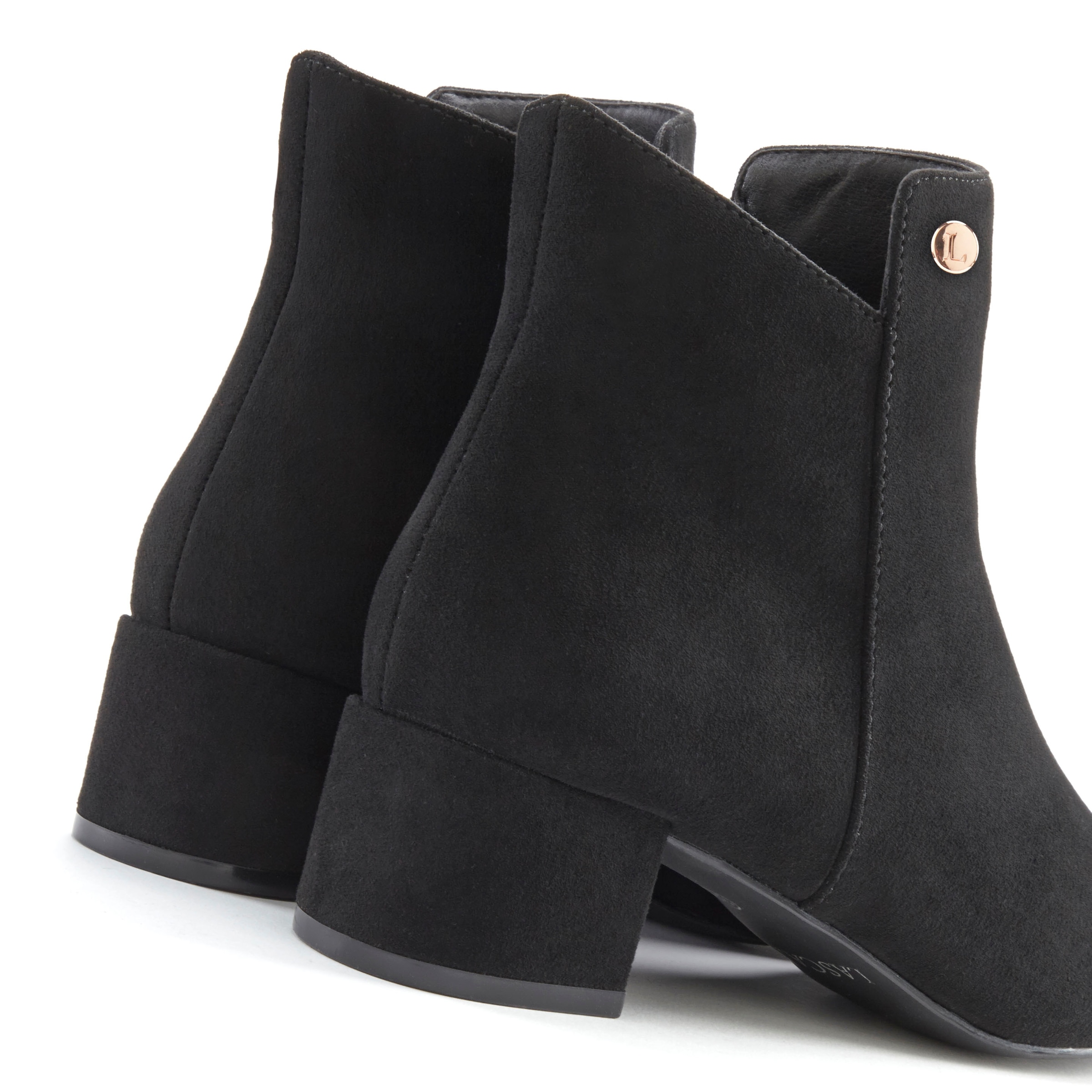 LASCANA Stiefelette, mit bequemen Blockabsatz, Ankle Boots, Stiefel VEGAN