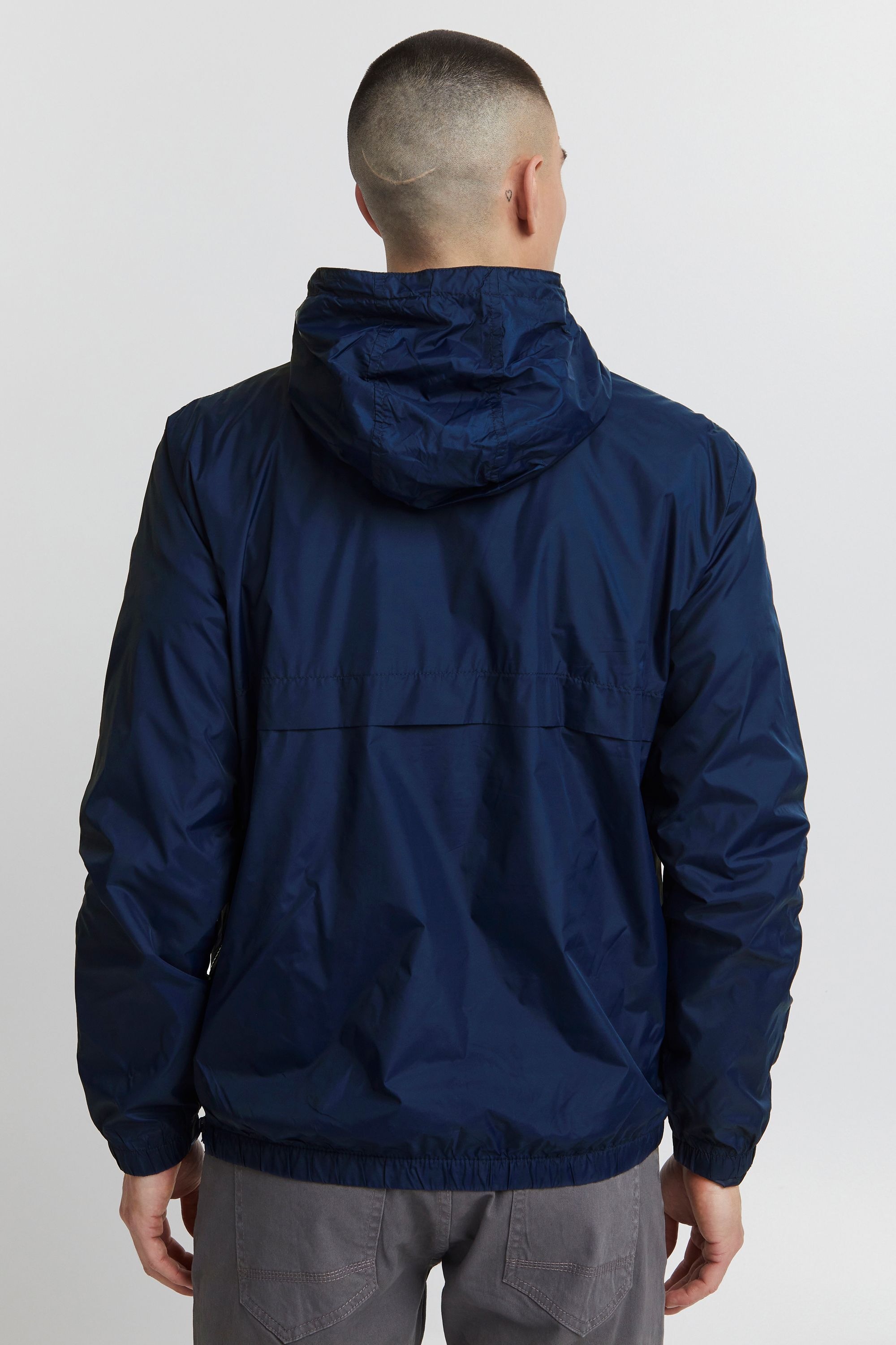 11 Project Anorak »Anorak PRSkov«, mit Kapuze