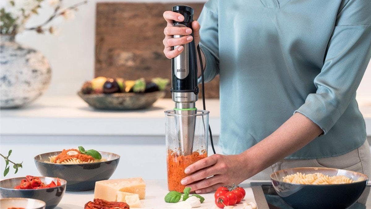 Braun Stabmixer »MultiQuick 7 MQ 7025X - 1000W, Stufenlosregulierbar, Dynamische Klinge« 1000 W Spritzschutz, Extra Mahlklinge, 350 ml Zerkleinerer, Schneebesen