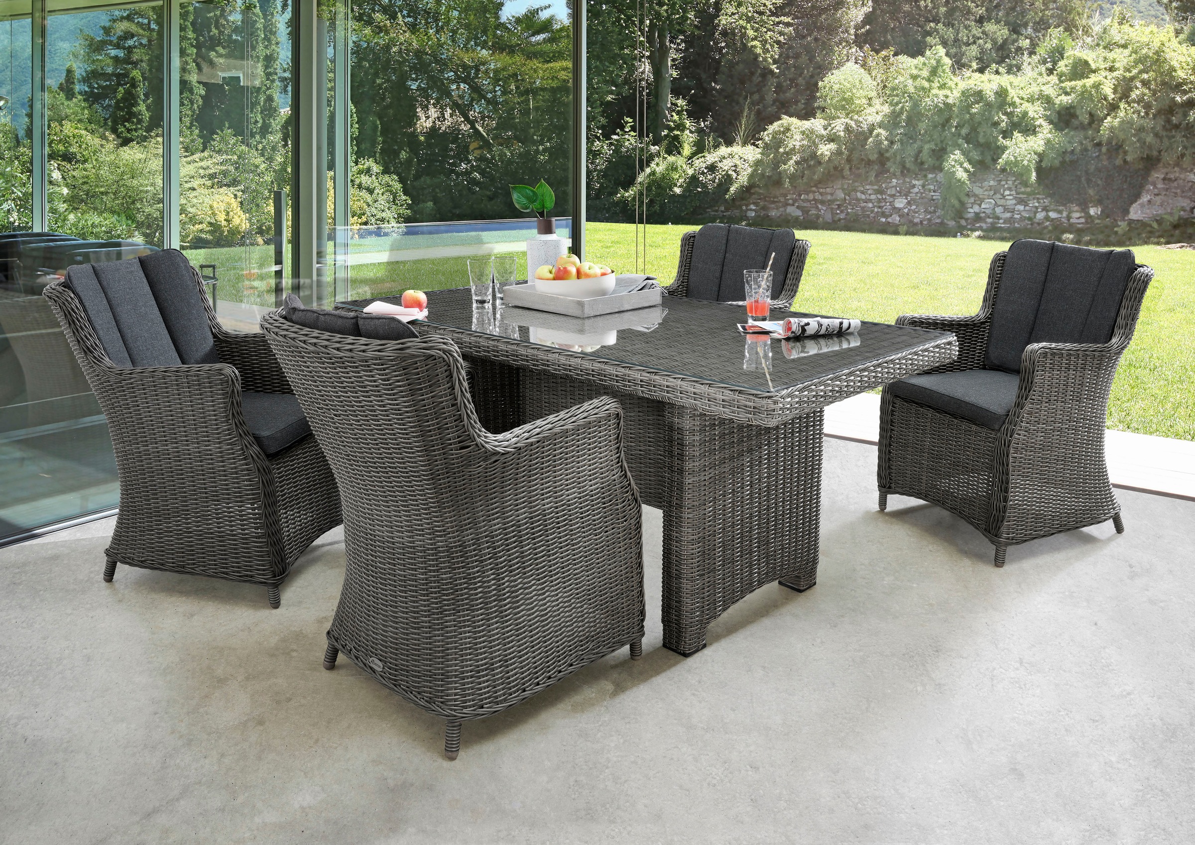 Destiny Garten-Essgruppe "LUNA" 4x Sessel, 1x Tisch, inkl. Auflagen, 13 Stk. tlg. Aluminium, Polyrattan