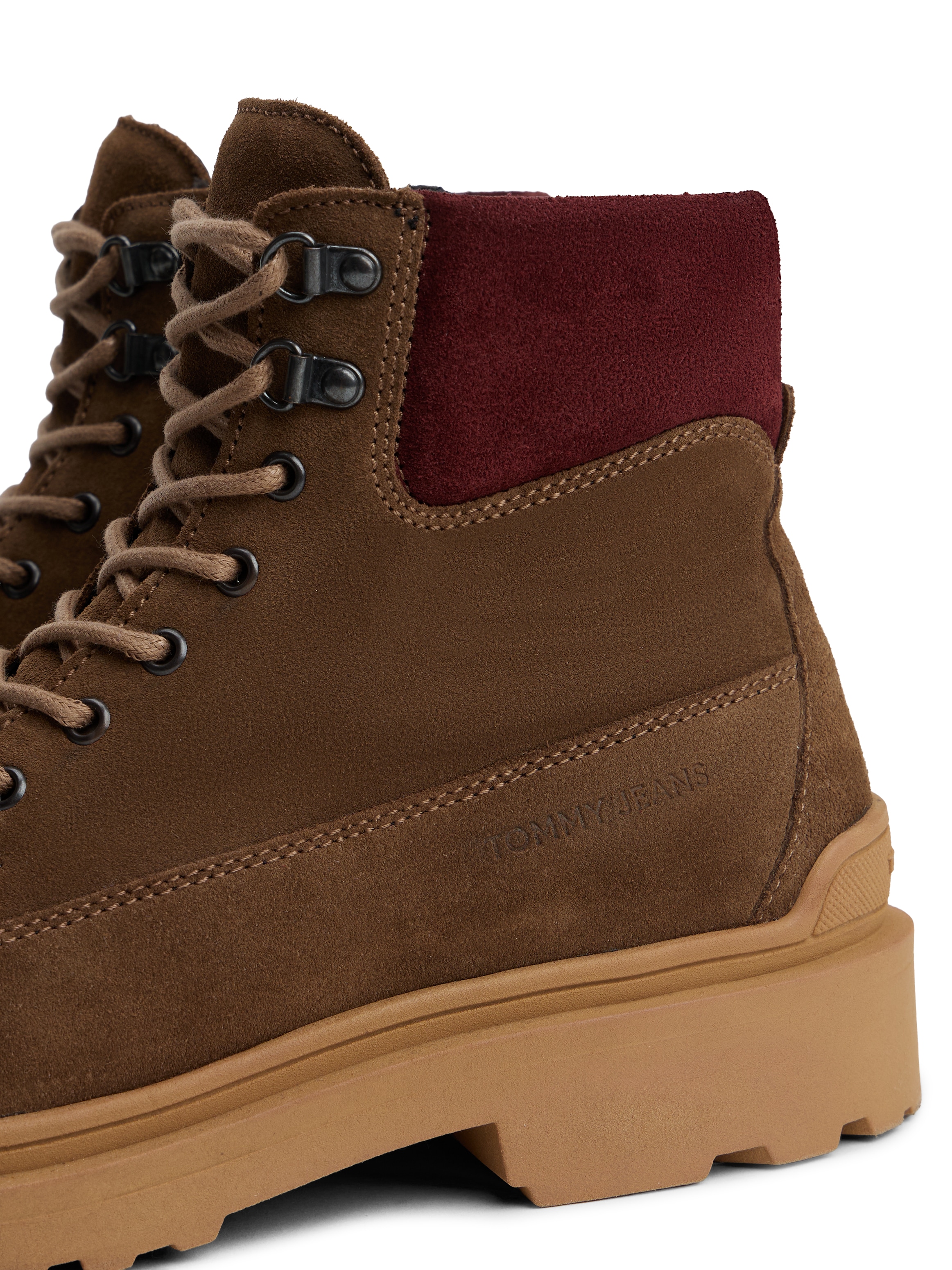 Tommy Jeans Schnürboots »TJM LACE UP BOOT SUEDE«  , Blockabsatz, Outdoorboots, mit Ösen, im Bergsteigerlook