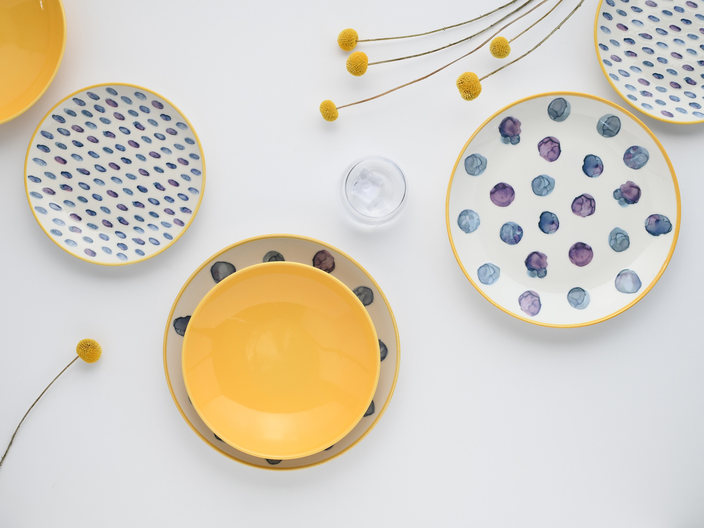 CreaTable Teller-Set »Maisie Bunt, Teller Set 12-tlg« Dots, Polka Dots, Konfetti, Punkte