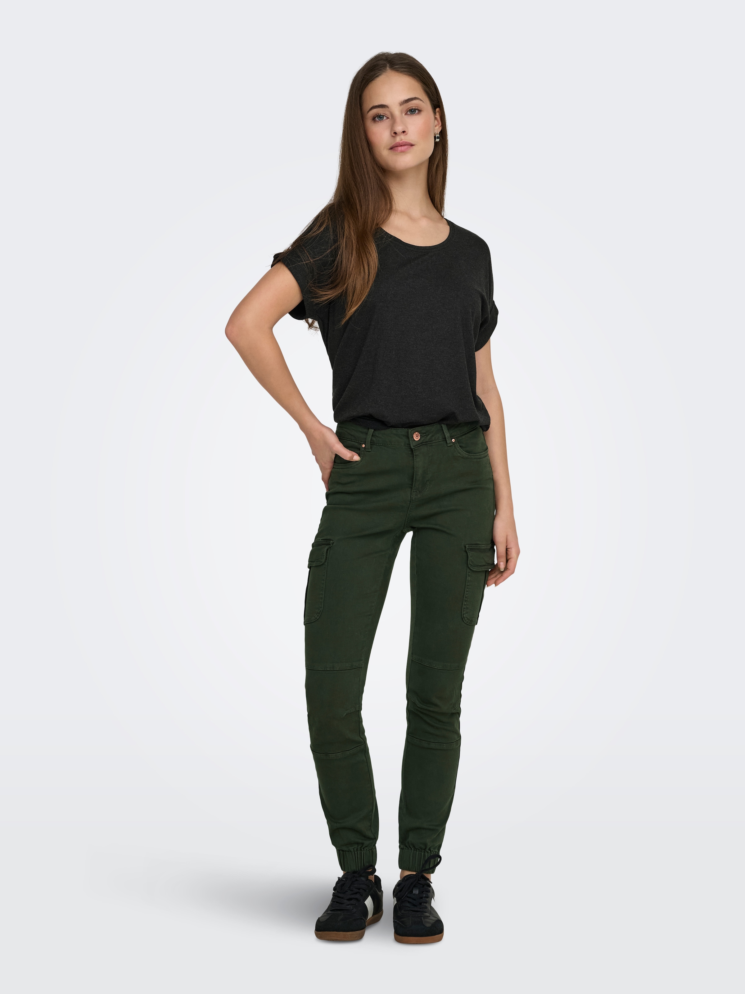 ONLY T-Shirt »ONLMOSTER – T-Shirt mit melierter Optik und elastischem Material«, meliert, casual, lässig geschnitten, Viskosemischung, Rundhals
