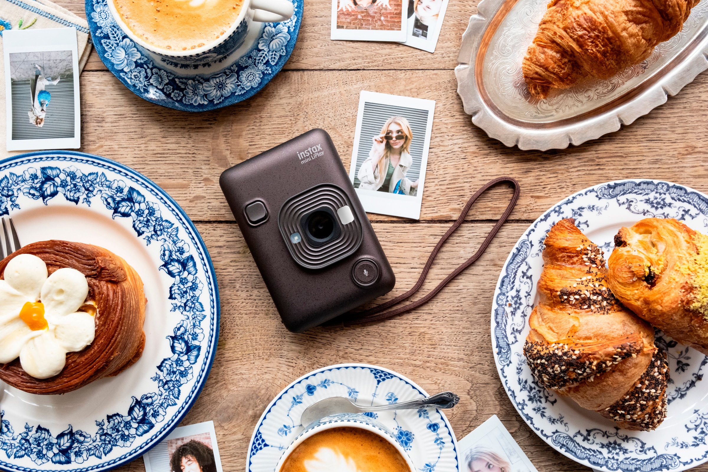 FUJIFILM Sofortbildkamera »INSTAX mini LiPlay«