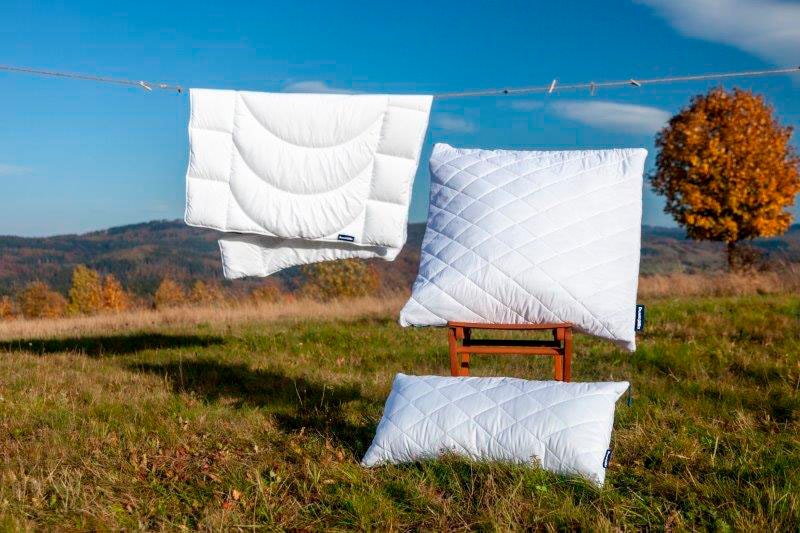 Dunlopillo Microfaserkissen »Home, Kissen ist Allergikerfreundlich, weich und atmungsaktiv«, Füllung: Polyester, Bezug: Polyester, (1 St.), Kopfkissen 40x80 cm, 80x80cm, ergonomisch, strapazierfähig, hochwertig