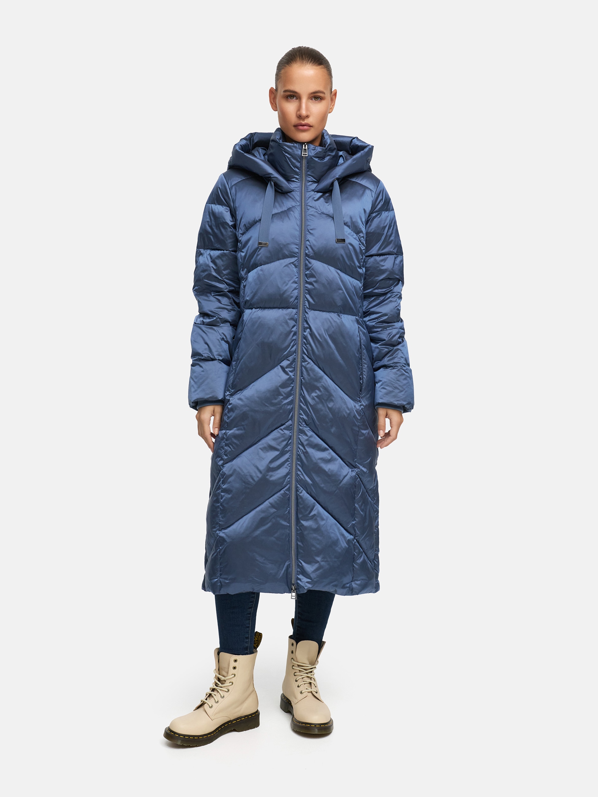 MANISA Steppmantel , mit Stehkragen und fester Kapuze und dekorativen Strickbändern
