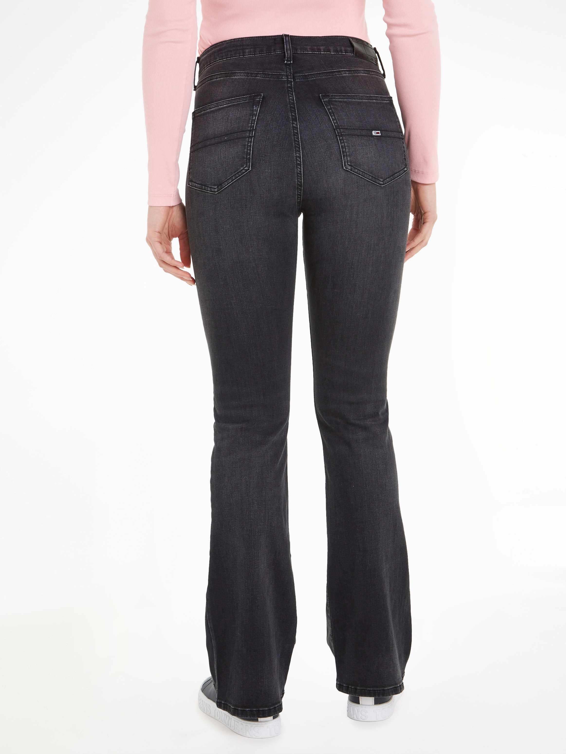 Markenlabel Jeans Tommy »Sylvia«, mit Jeans bei ♕ Bequeme